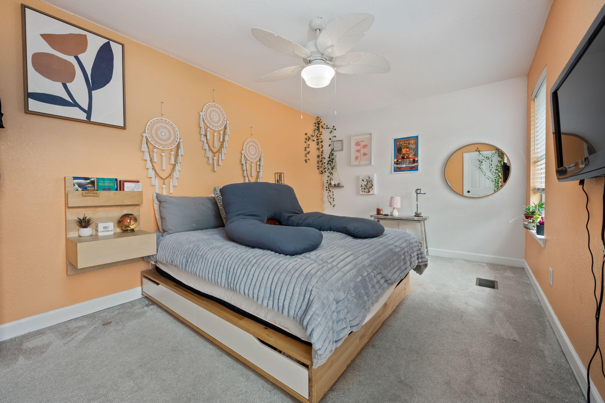 255 Edge Avenue