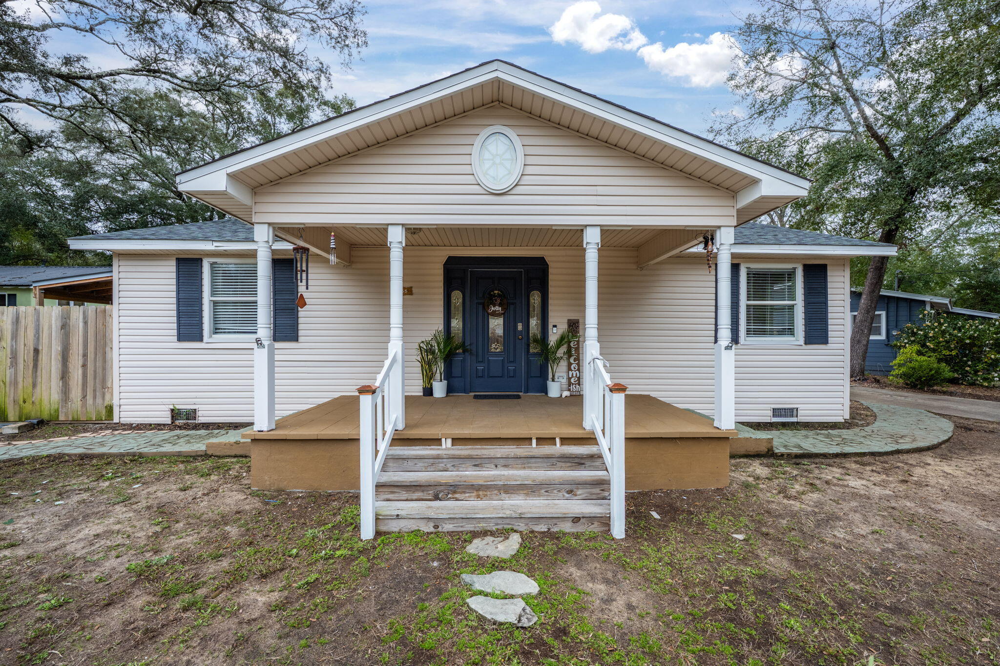 255 Edge Avenue