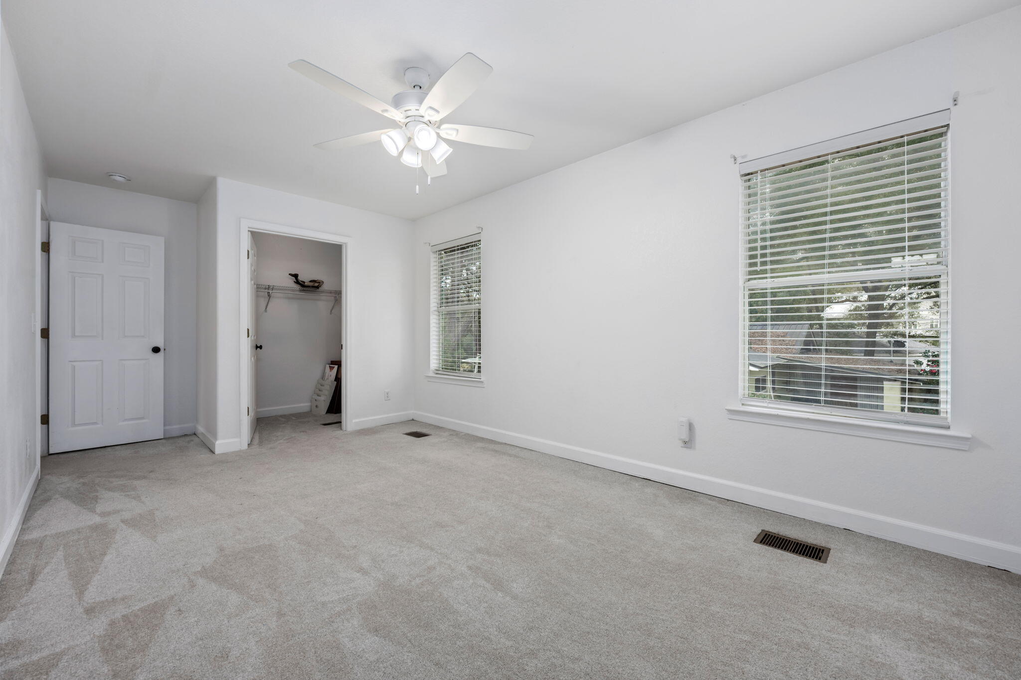 255 Edge Avenue