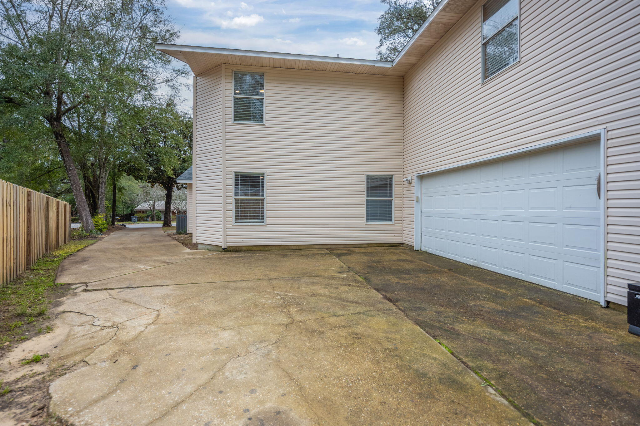 255 Edge Avenue