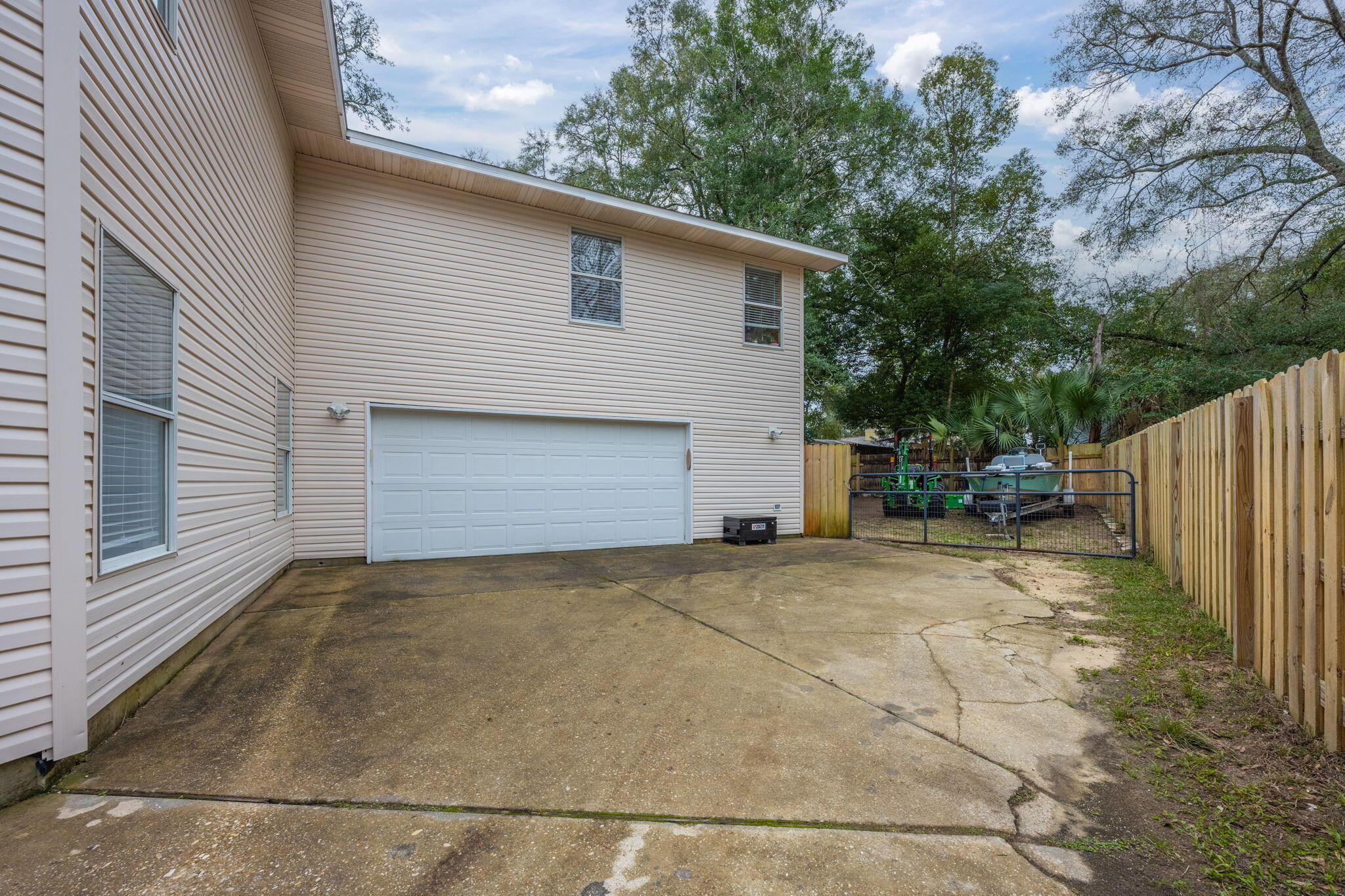 255 Edge Avenue