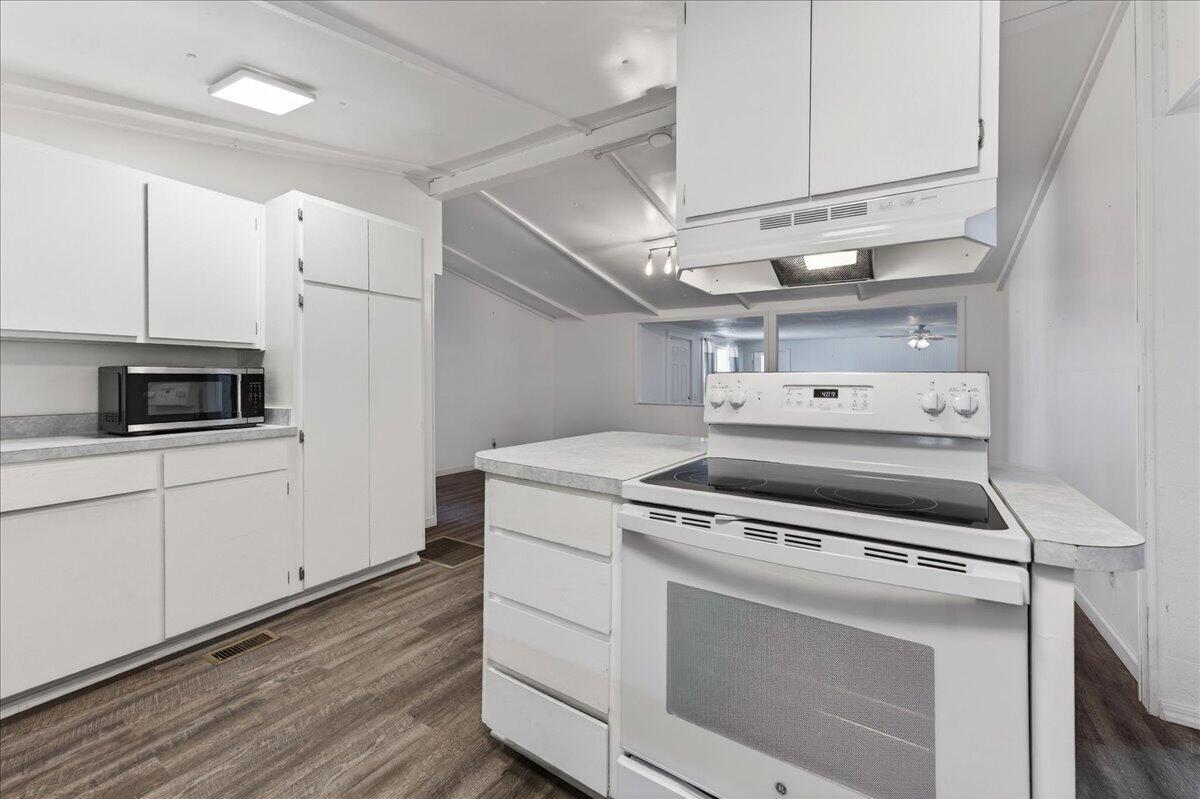 5483 Co Hwy 1087, DeFuniak Springs