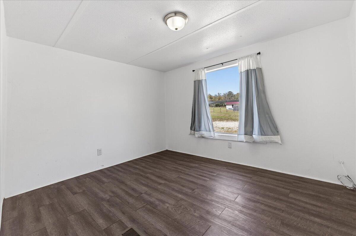 5483 Co Hwy 1087, DeFuniak Springs