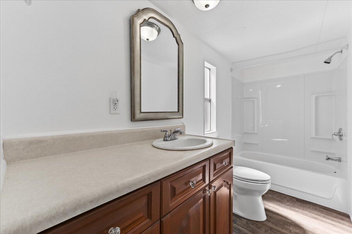 5483 Co Hwy 1087, DeFuniak Springs