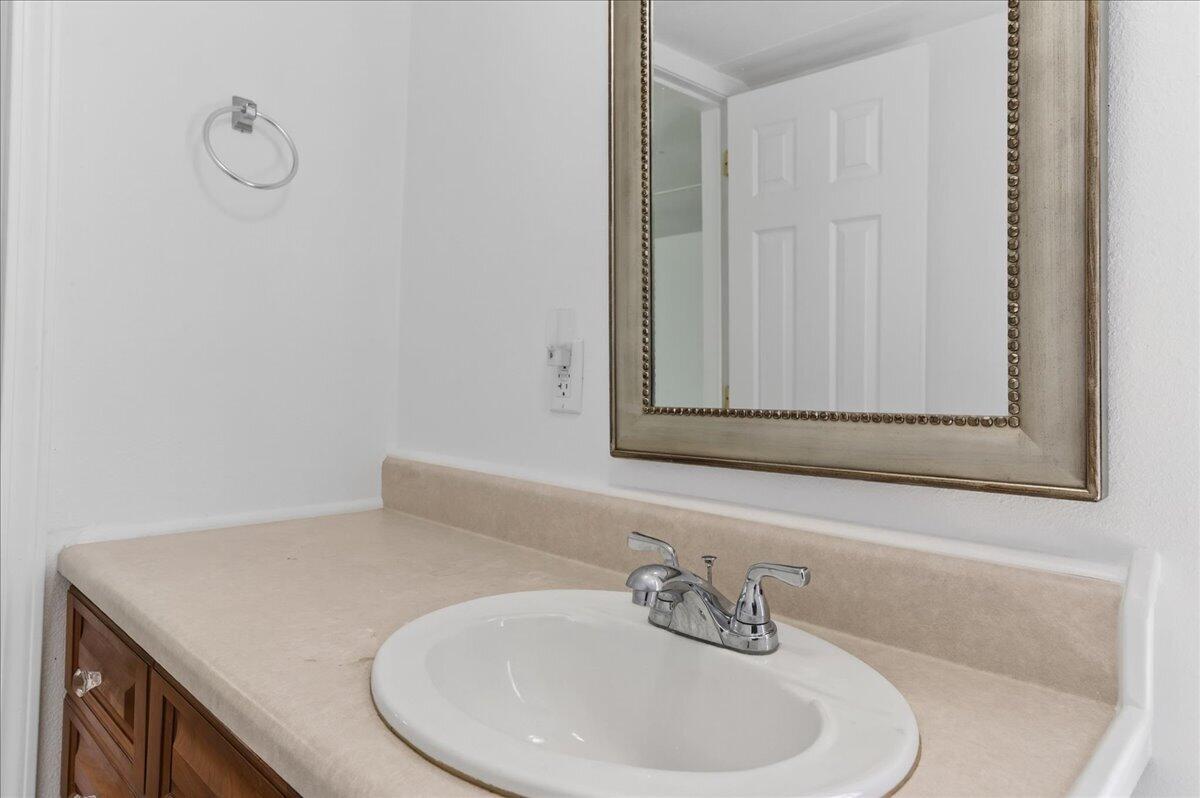 5483 Co Hwy 1087, DeFuniak Springs