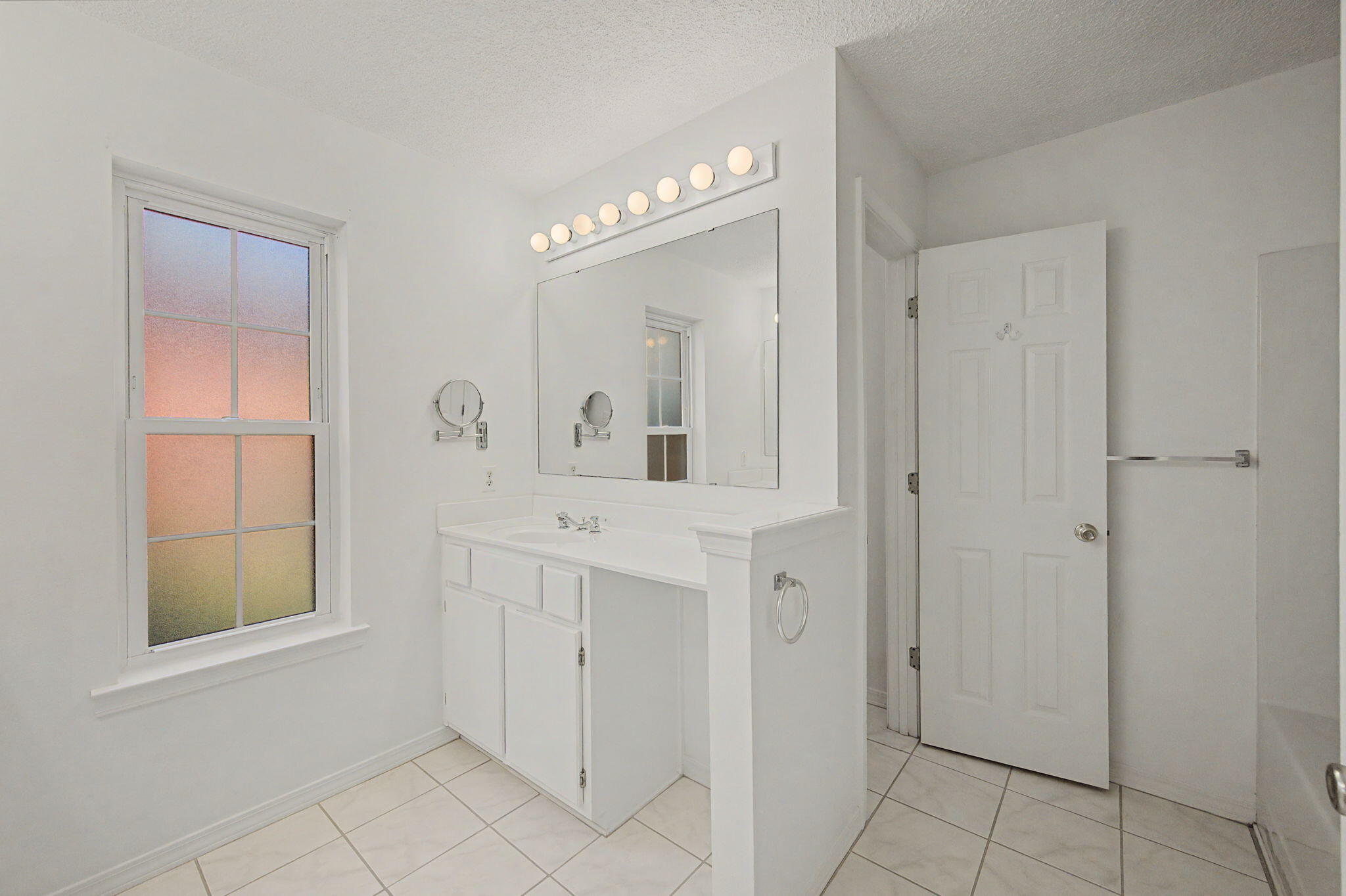415 Whirlaway Court