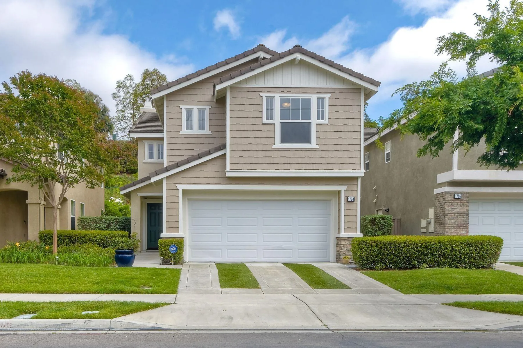 1764 Cottonwood Dr