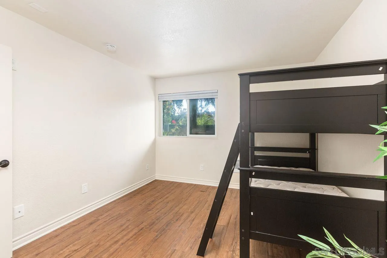 1631 Bayview Heights Dr Unit 5