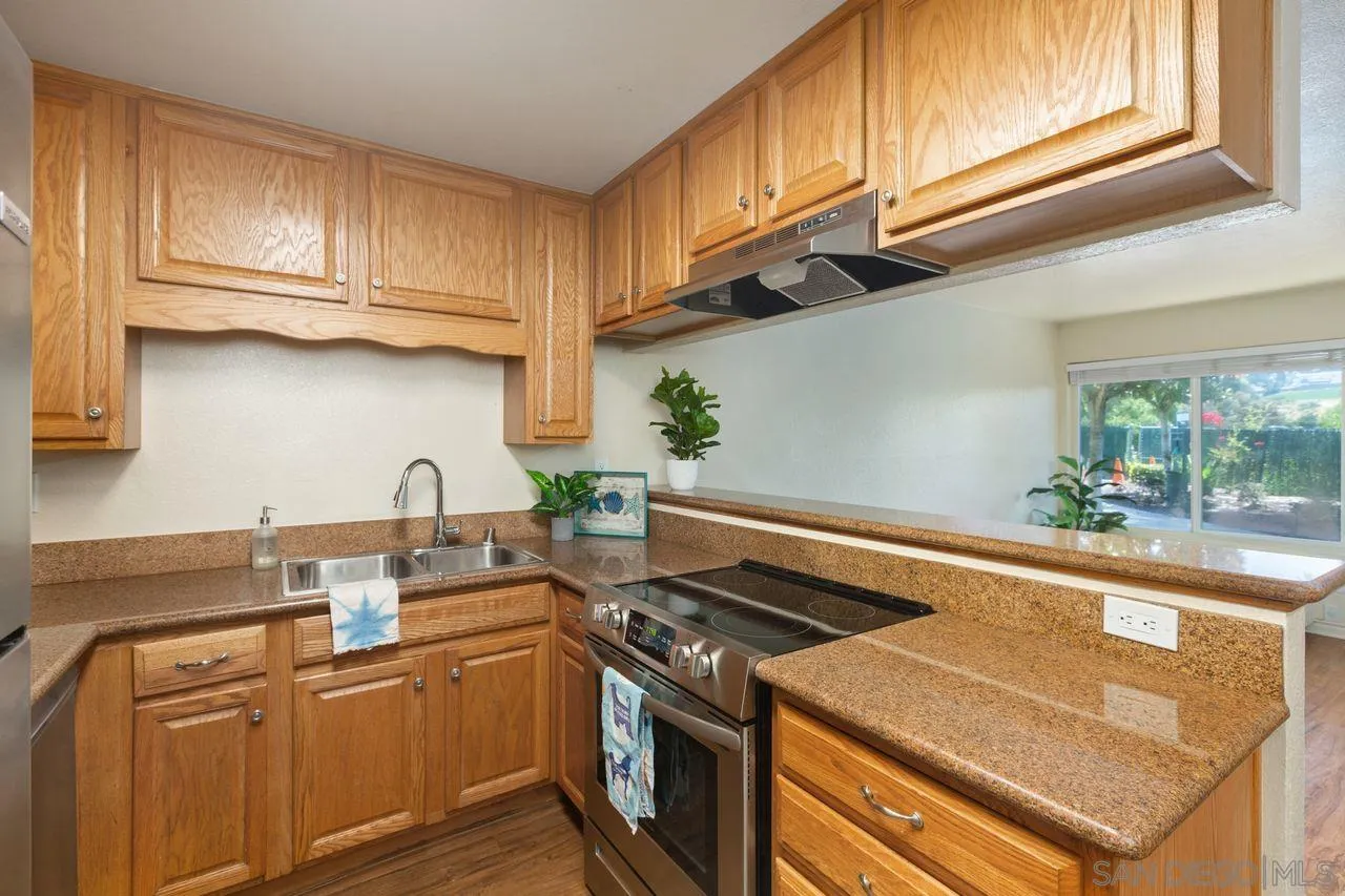 1631 Bayview Heights Dr Unit 5