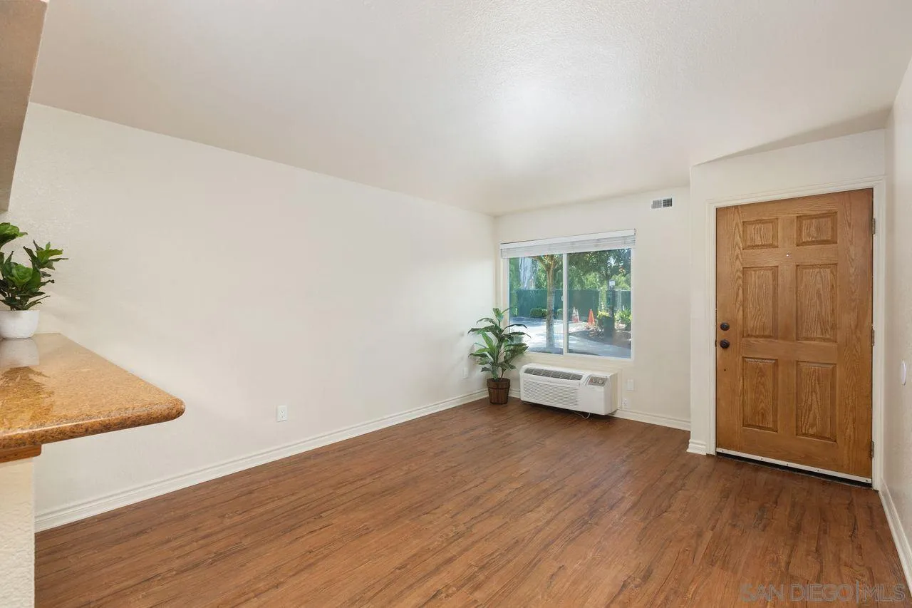 1631 Bayview Heights Dr Unit 5