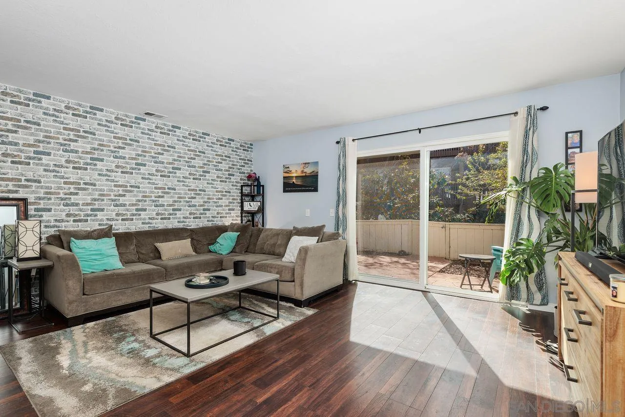 4205 Poquito Way Unit 2