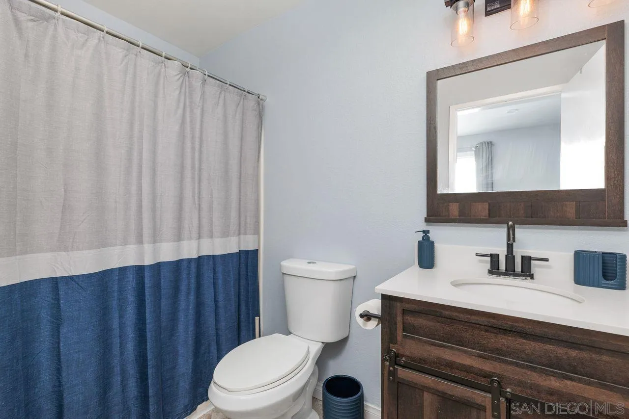 4205 Poquito Way Unit 2
