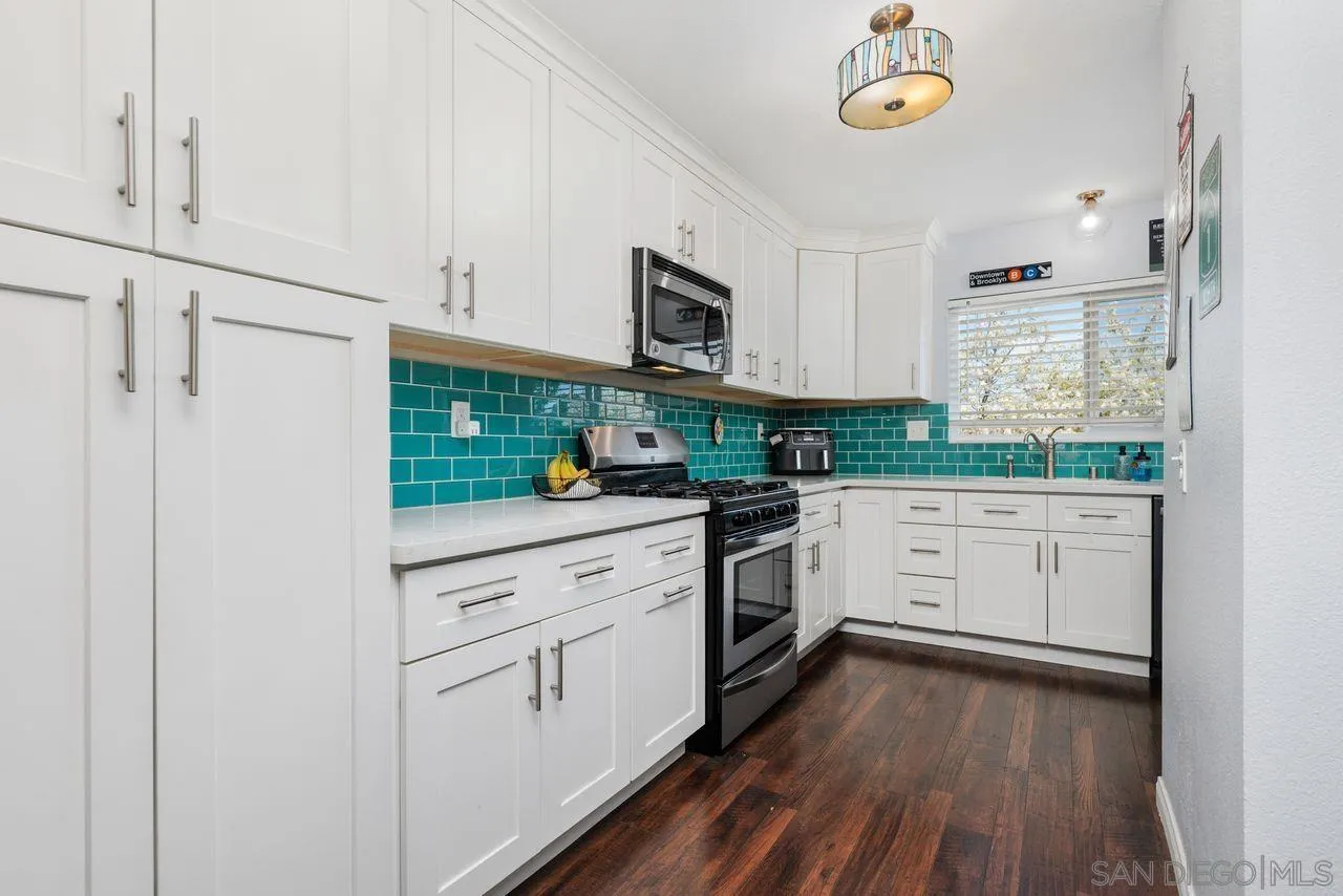 4205 Poquito Way Unit 2