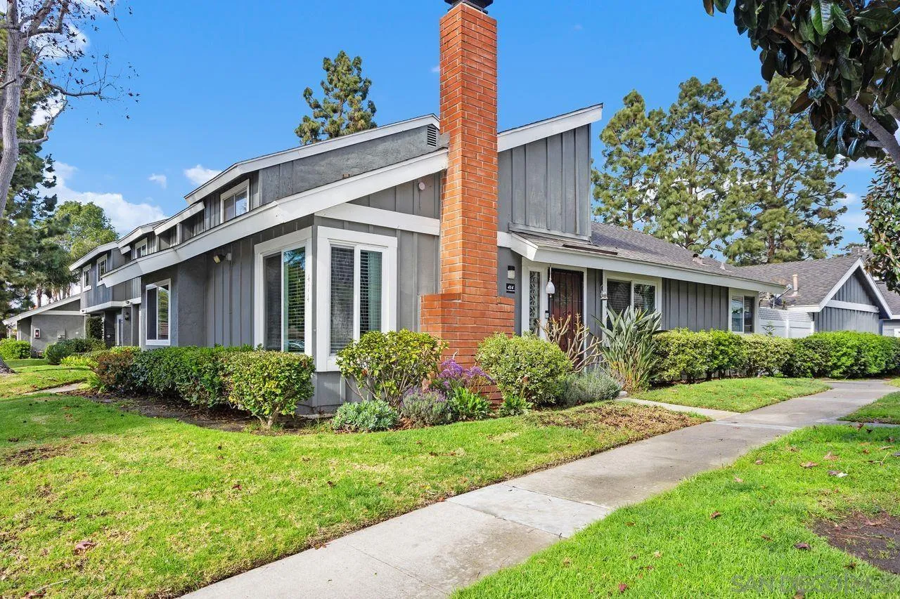 414 Los Arbolitos Blvd