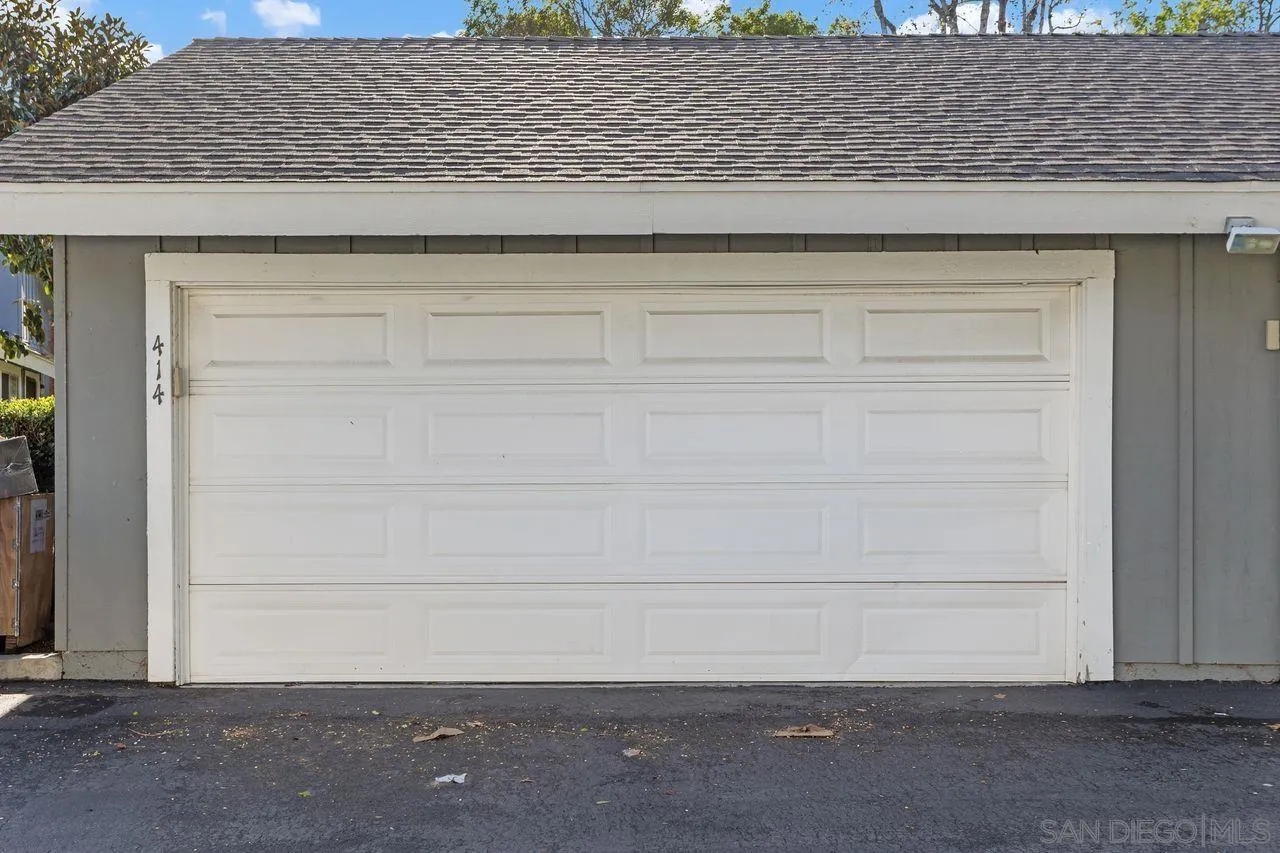 414 Los Arbolitos Blvd