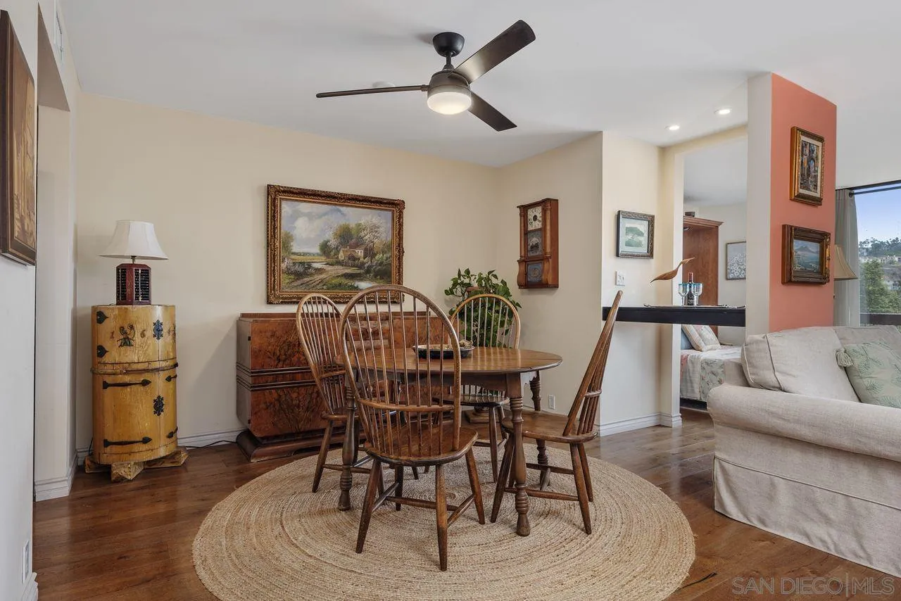 2564 Navarra Dr Unit 113
