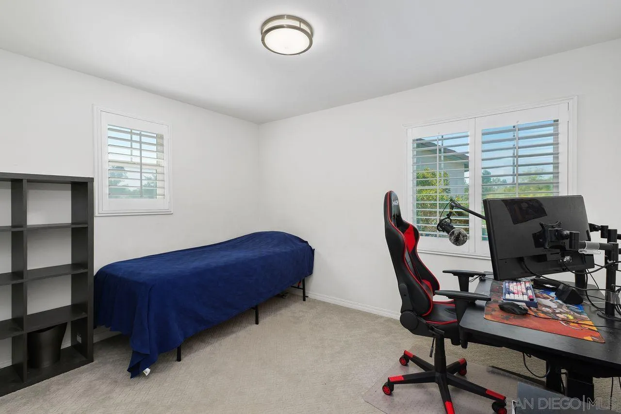 23318 Crystal Way