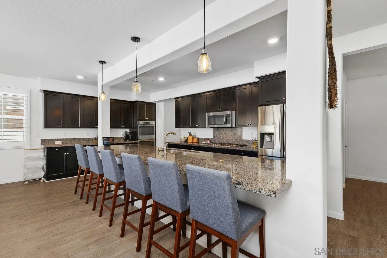 23318 Crystal Way