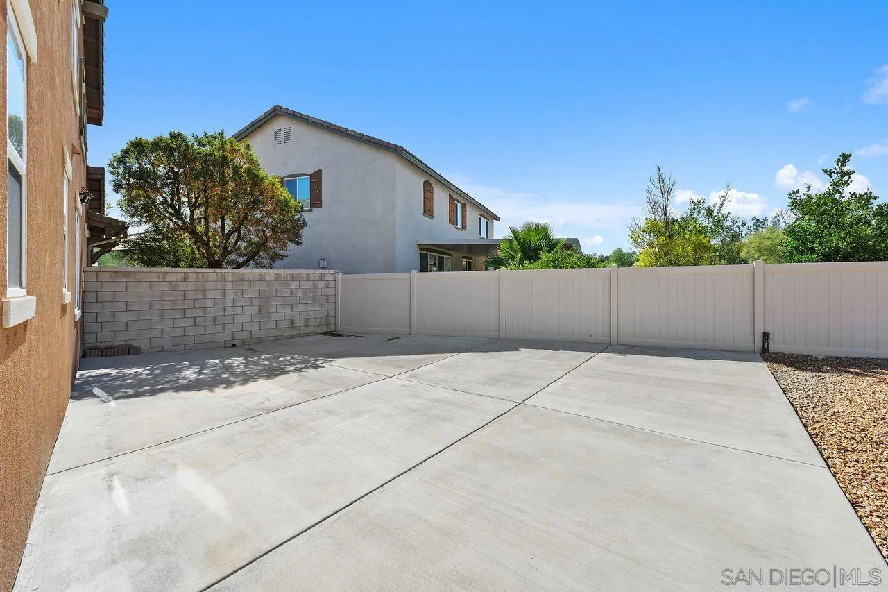 23318 Crystal Way