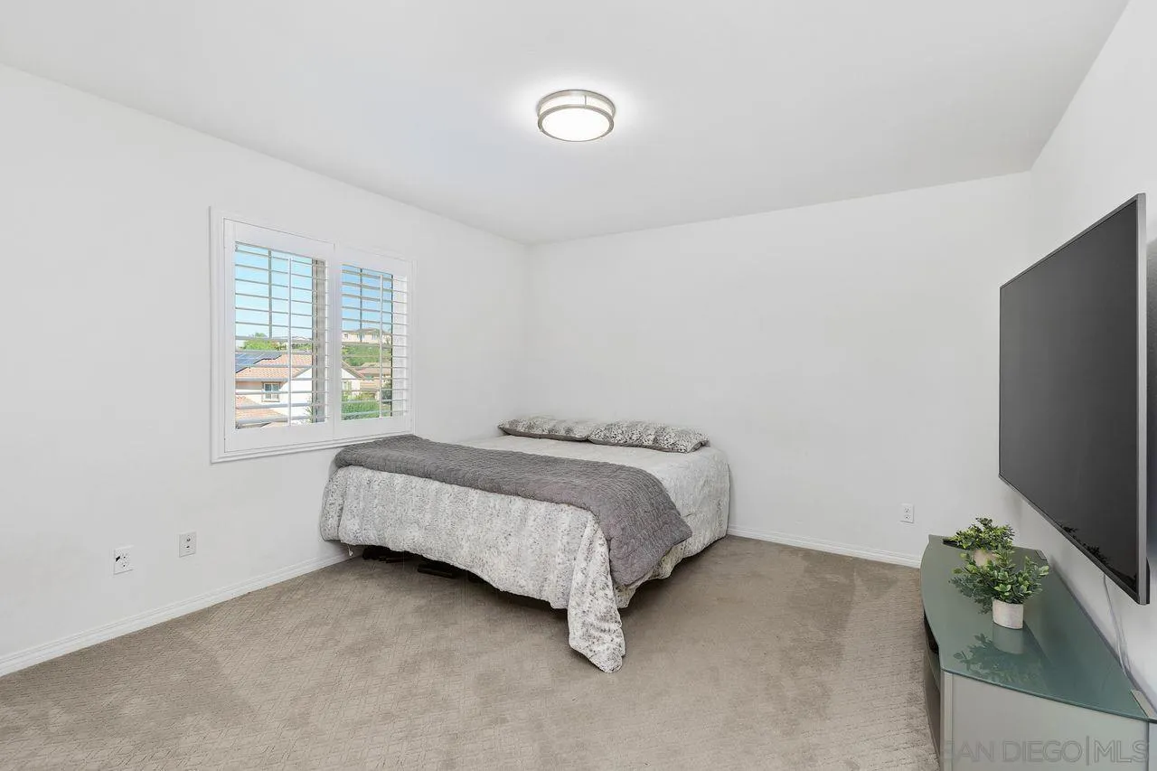 23318 Crystal Way