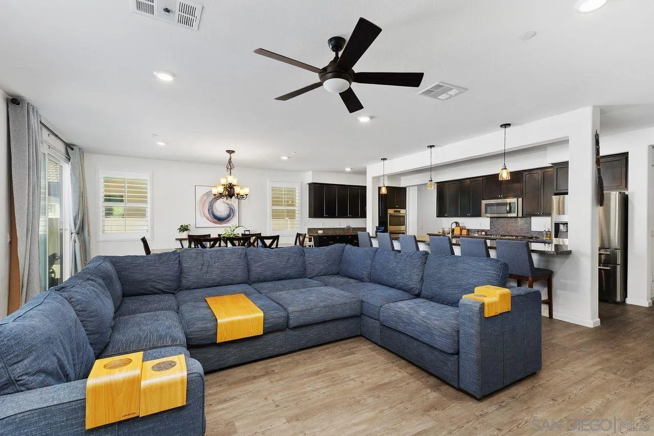 23318 Crystal Way