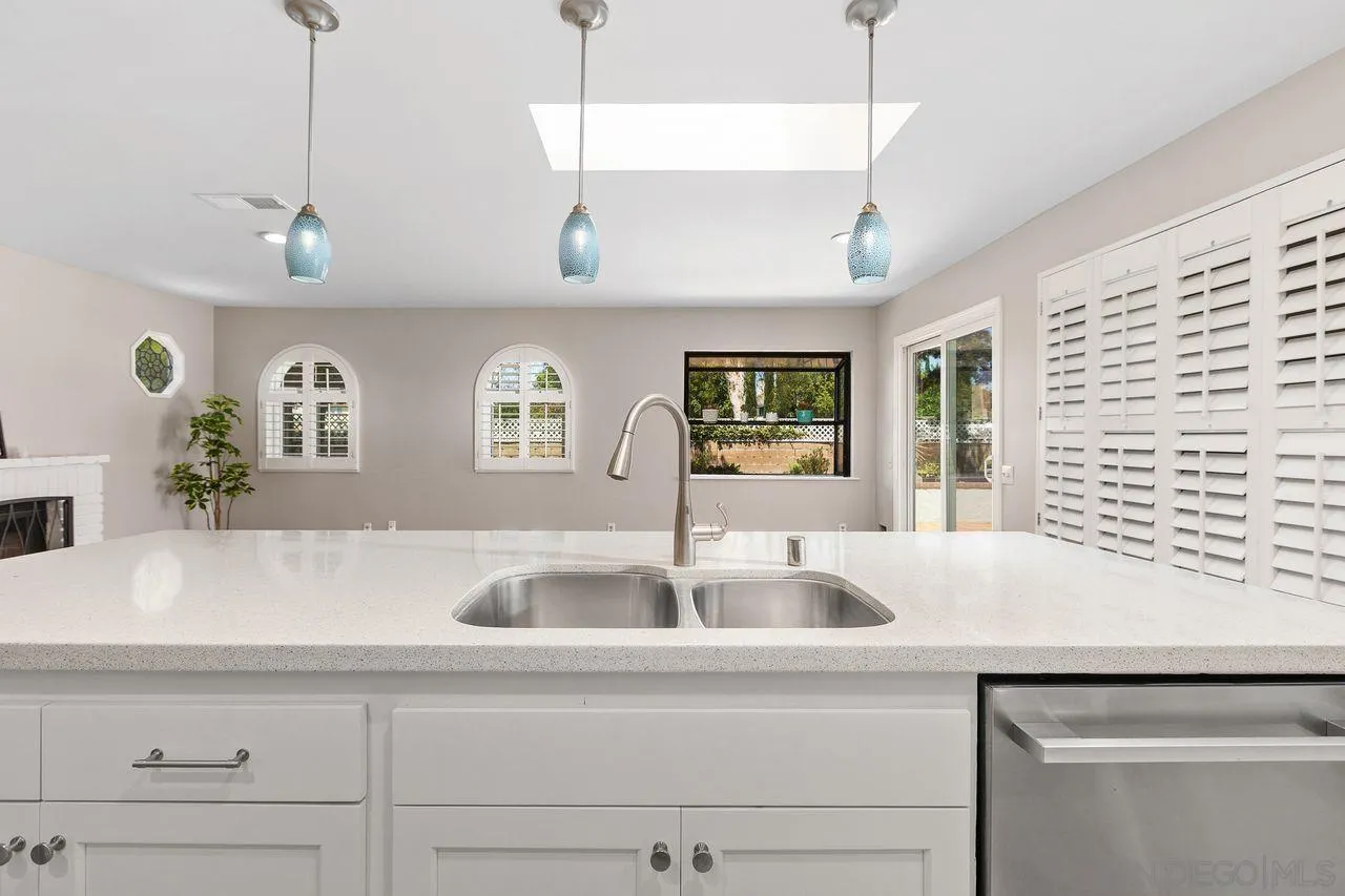 705 Sunningdale