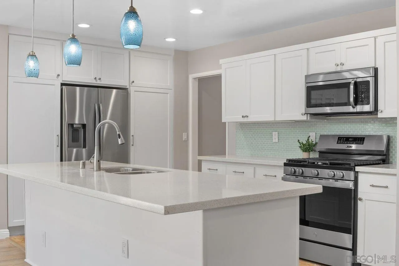 705 Sunningdale