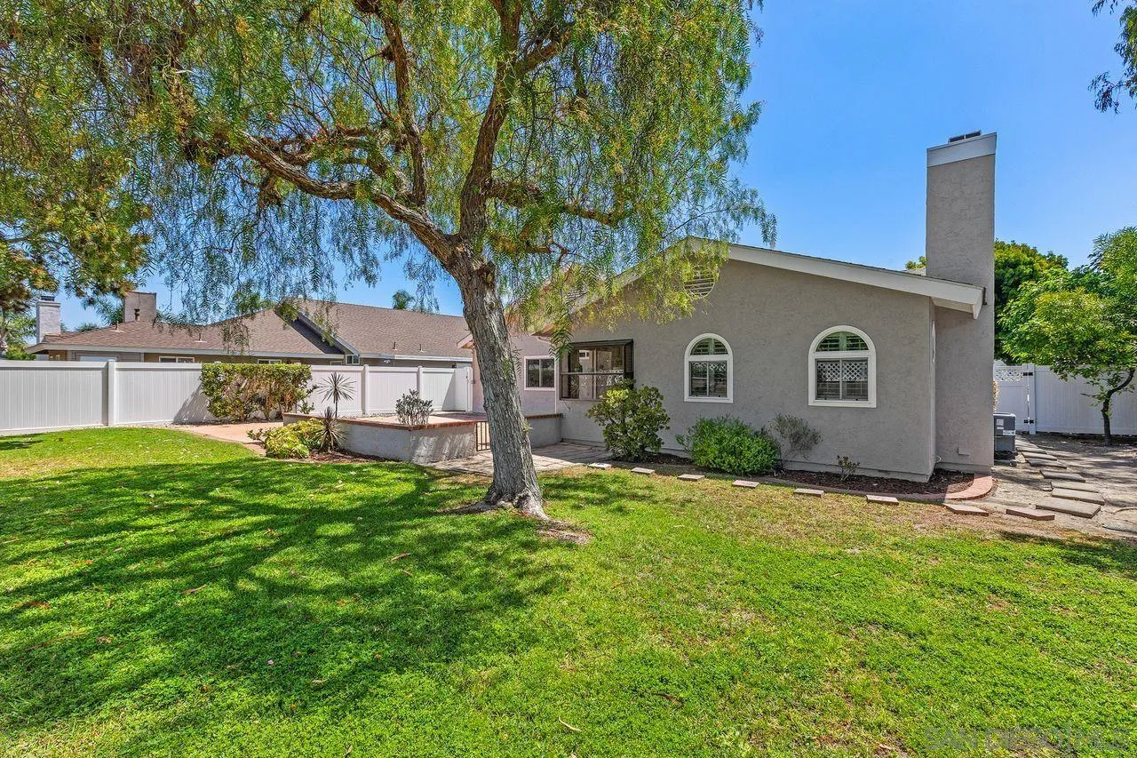 705 Sunningdale