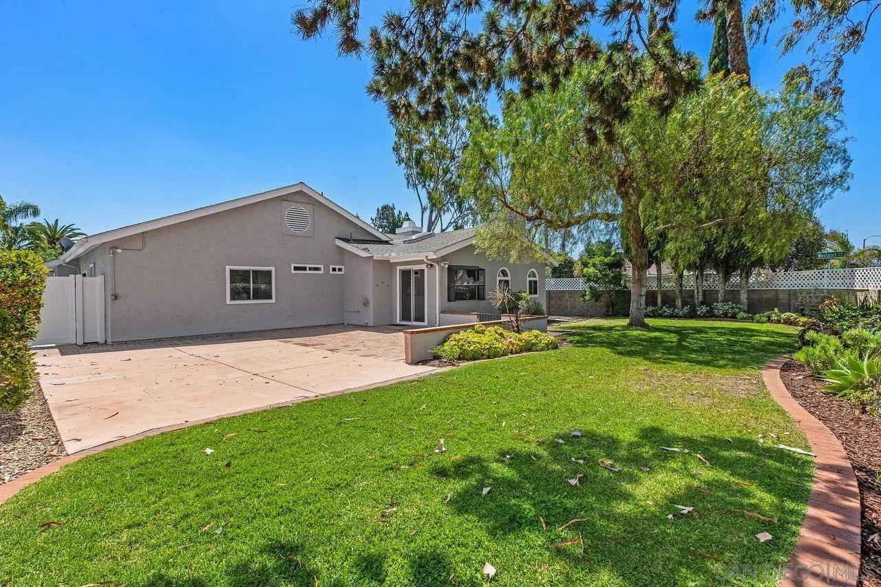 705 Sunningdale