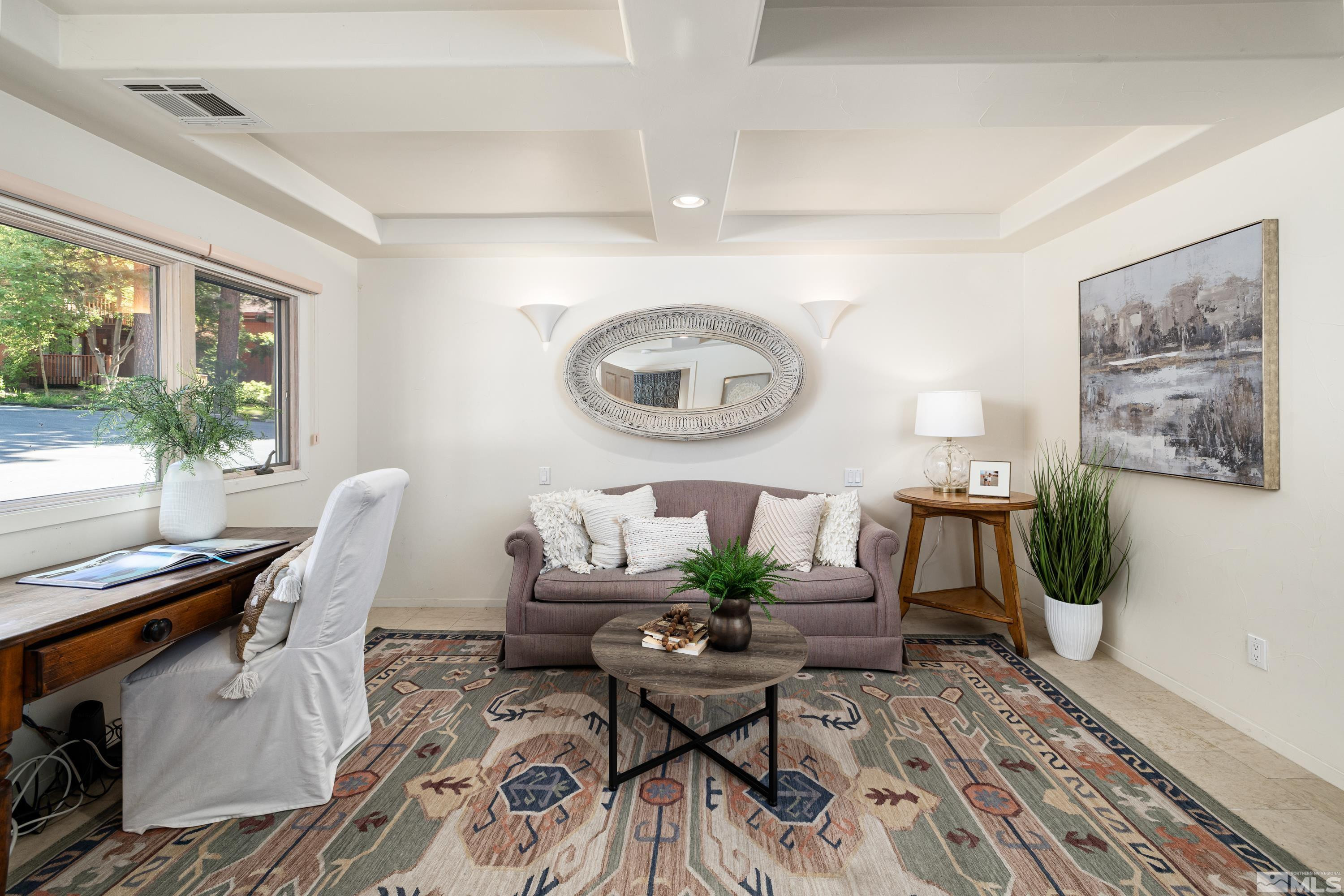 549 Lakeshore Boulevard, 7