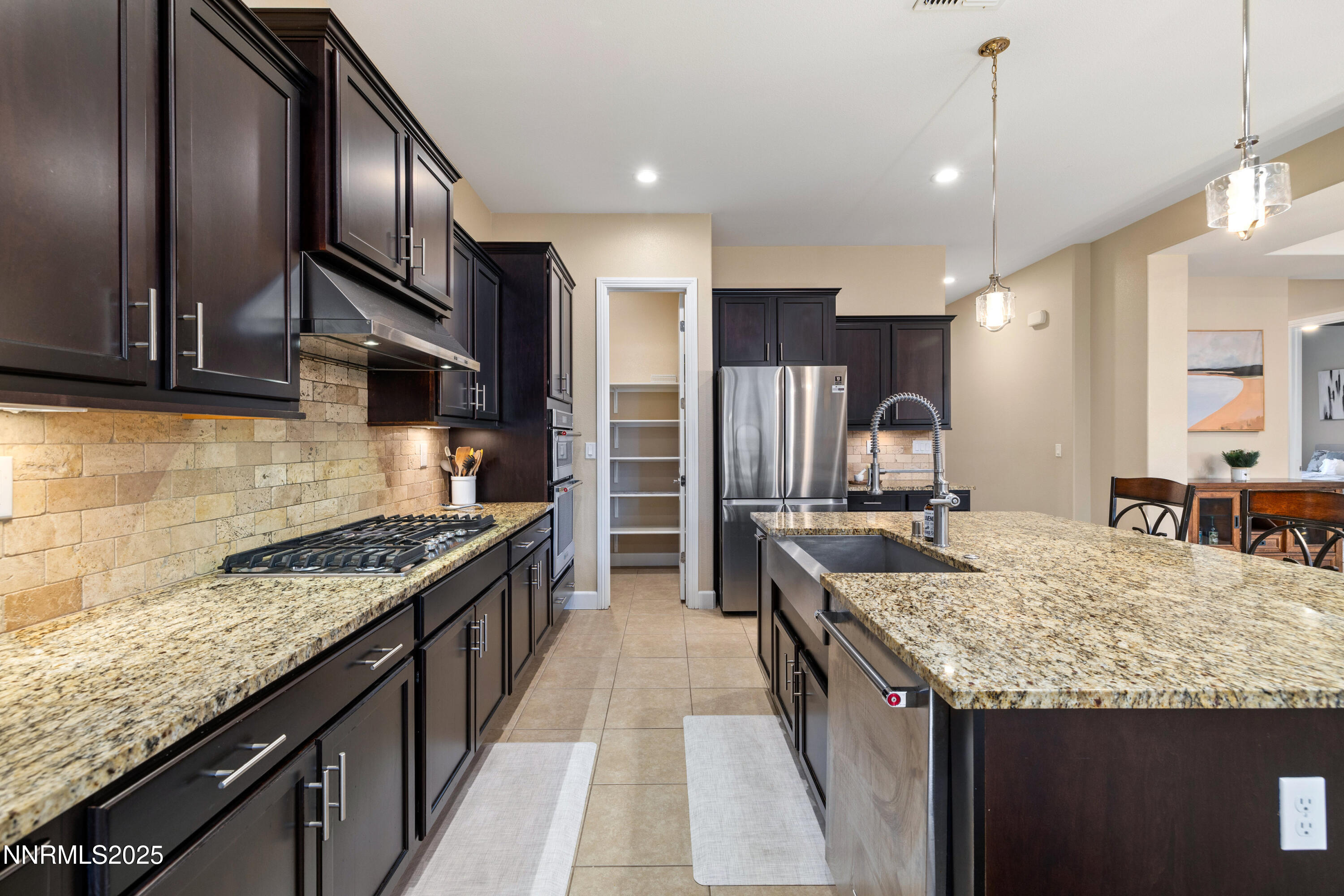 9845 Sea Breeze Lane