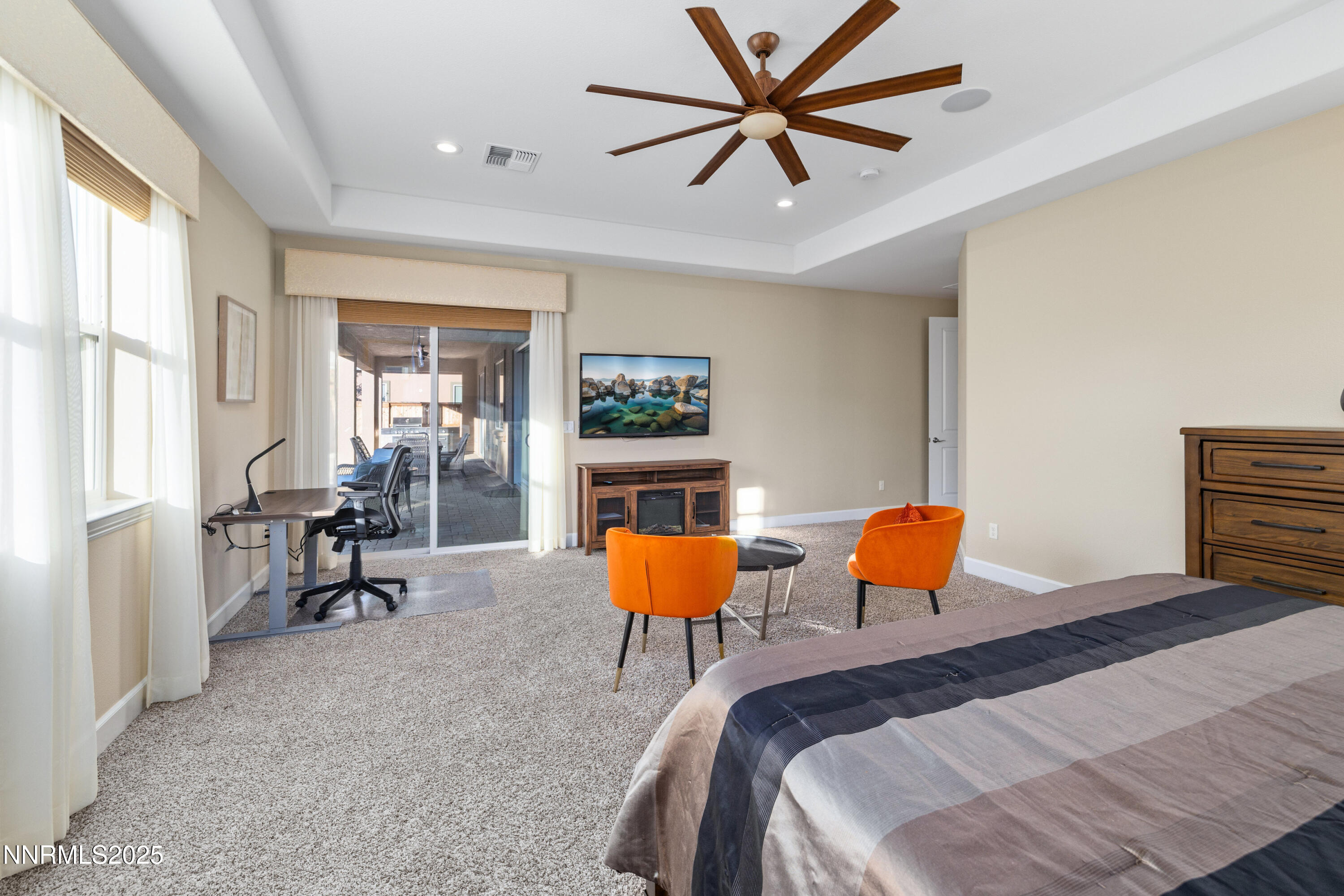 9845 Sea Breeze Lane