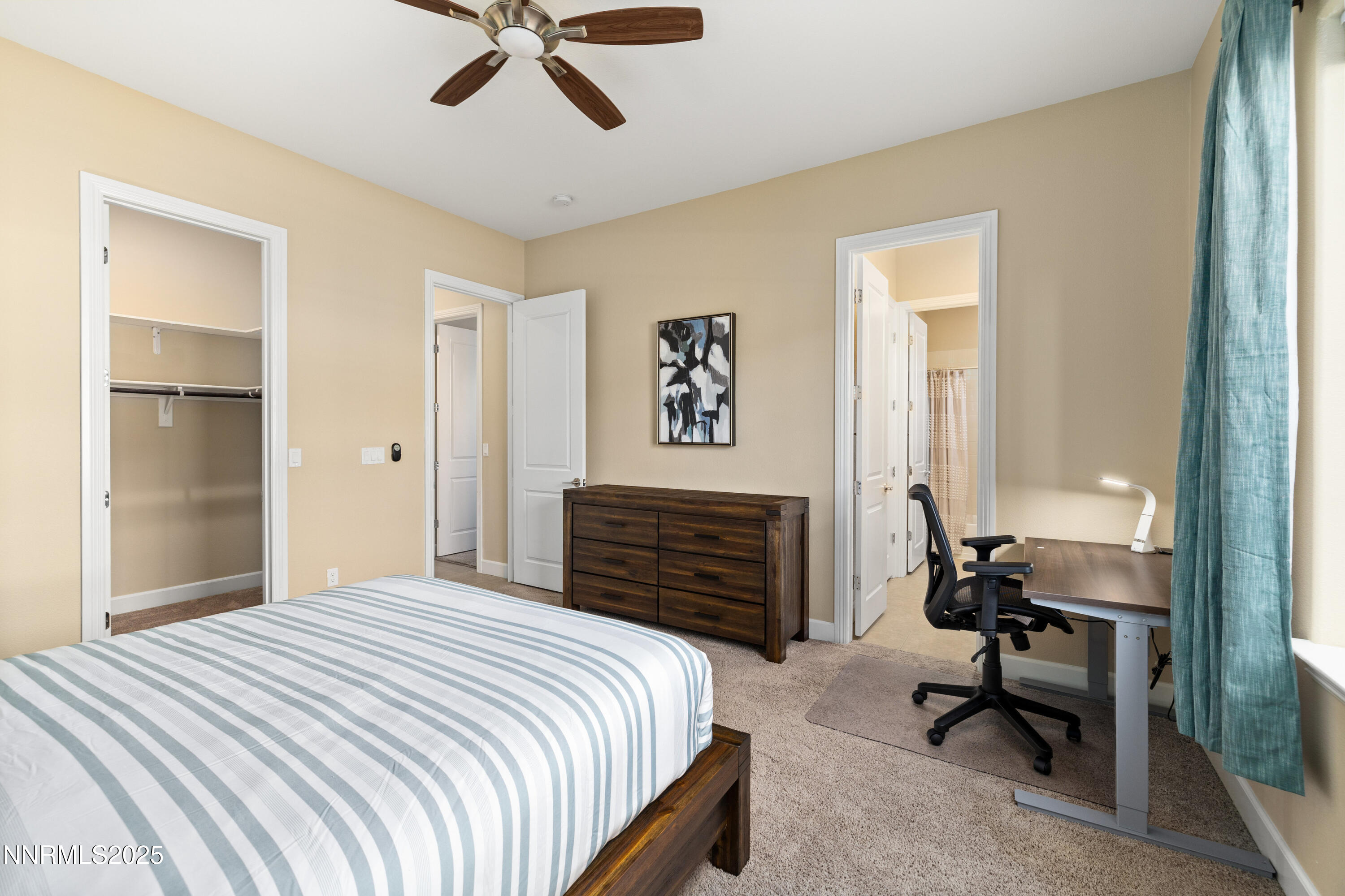 9845 Sea Breeze Lane