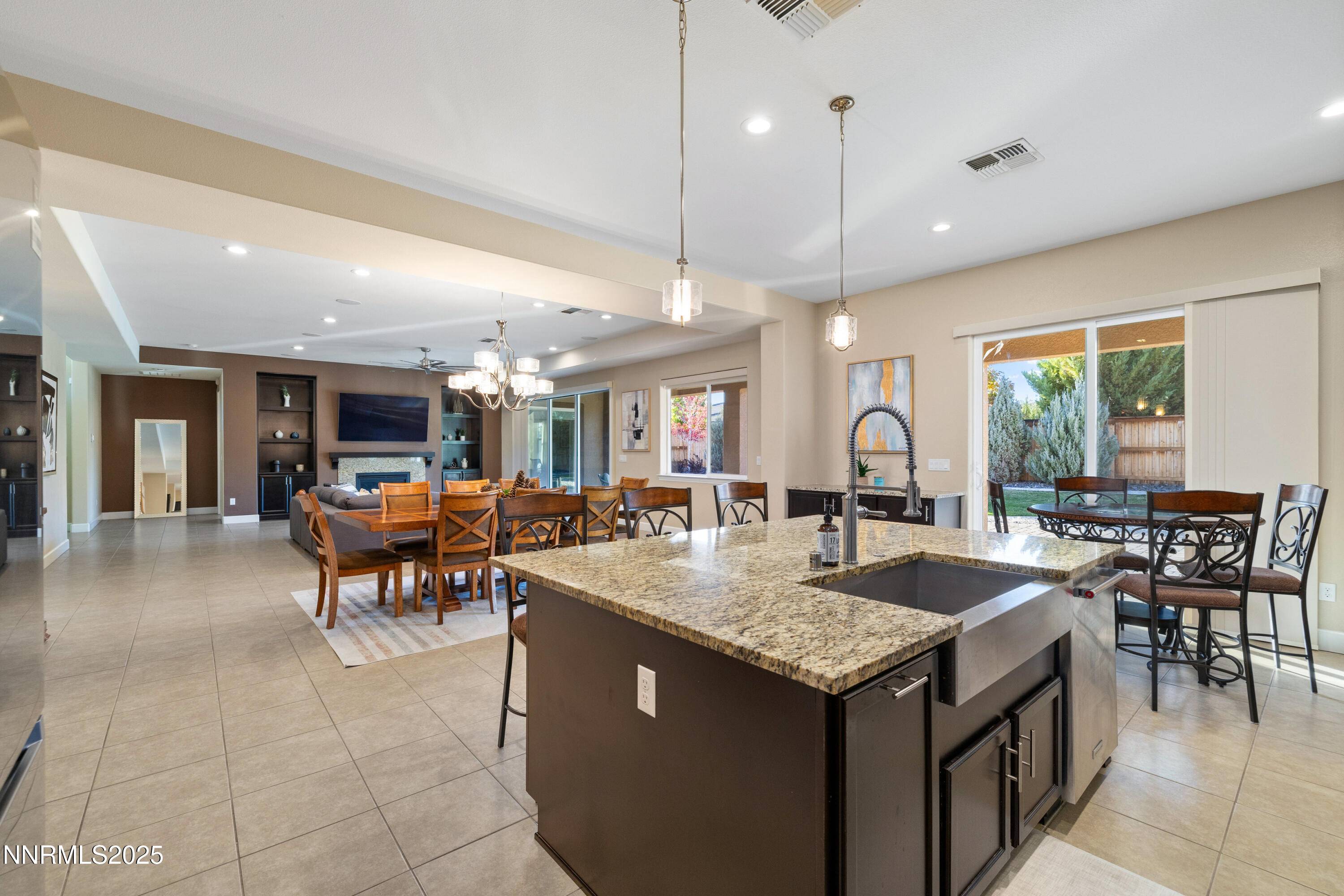 9845 Sea Breeze Lane