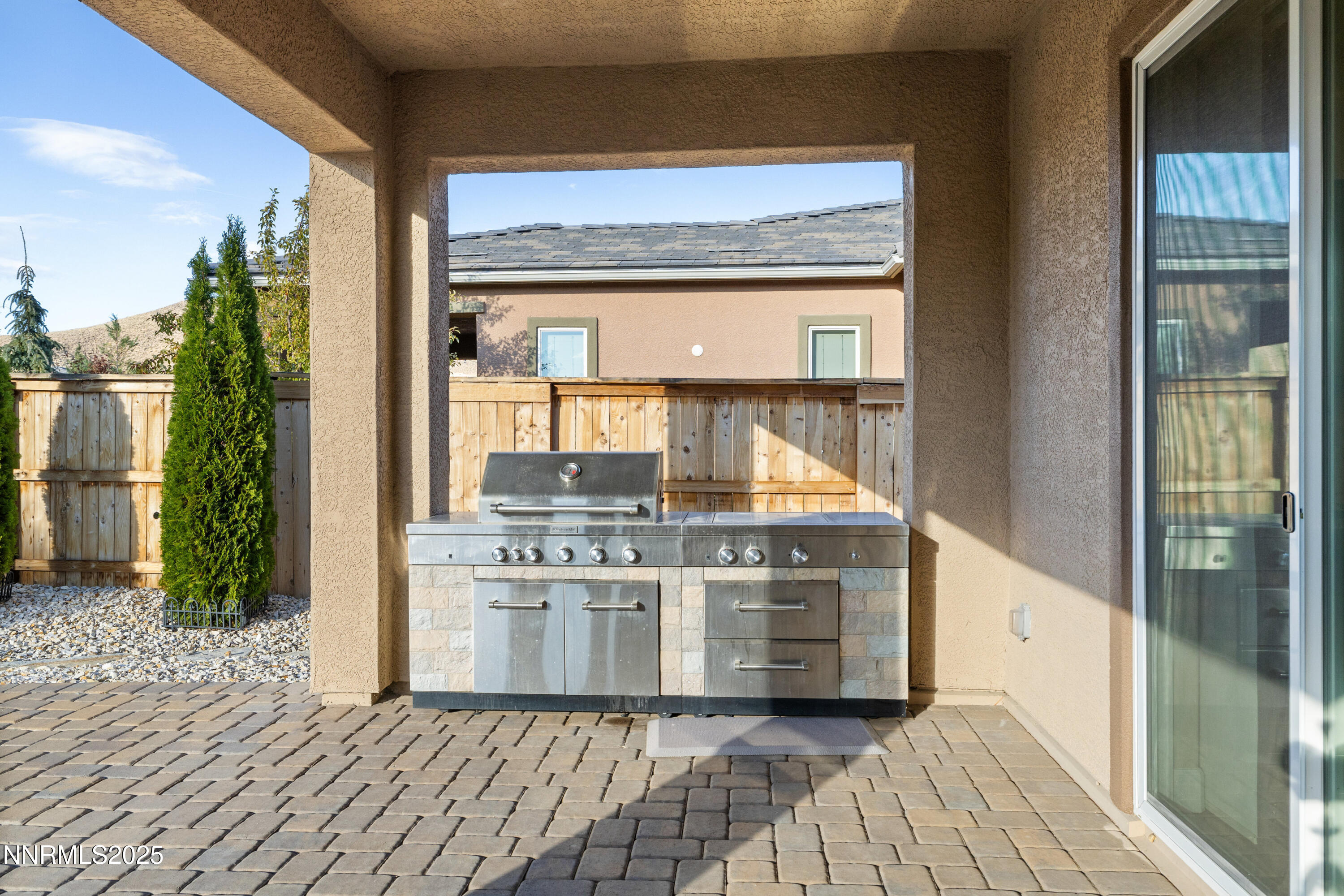 9845 Sea Breeze Lane