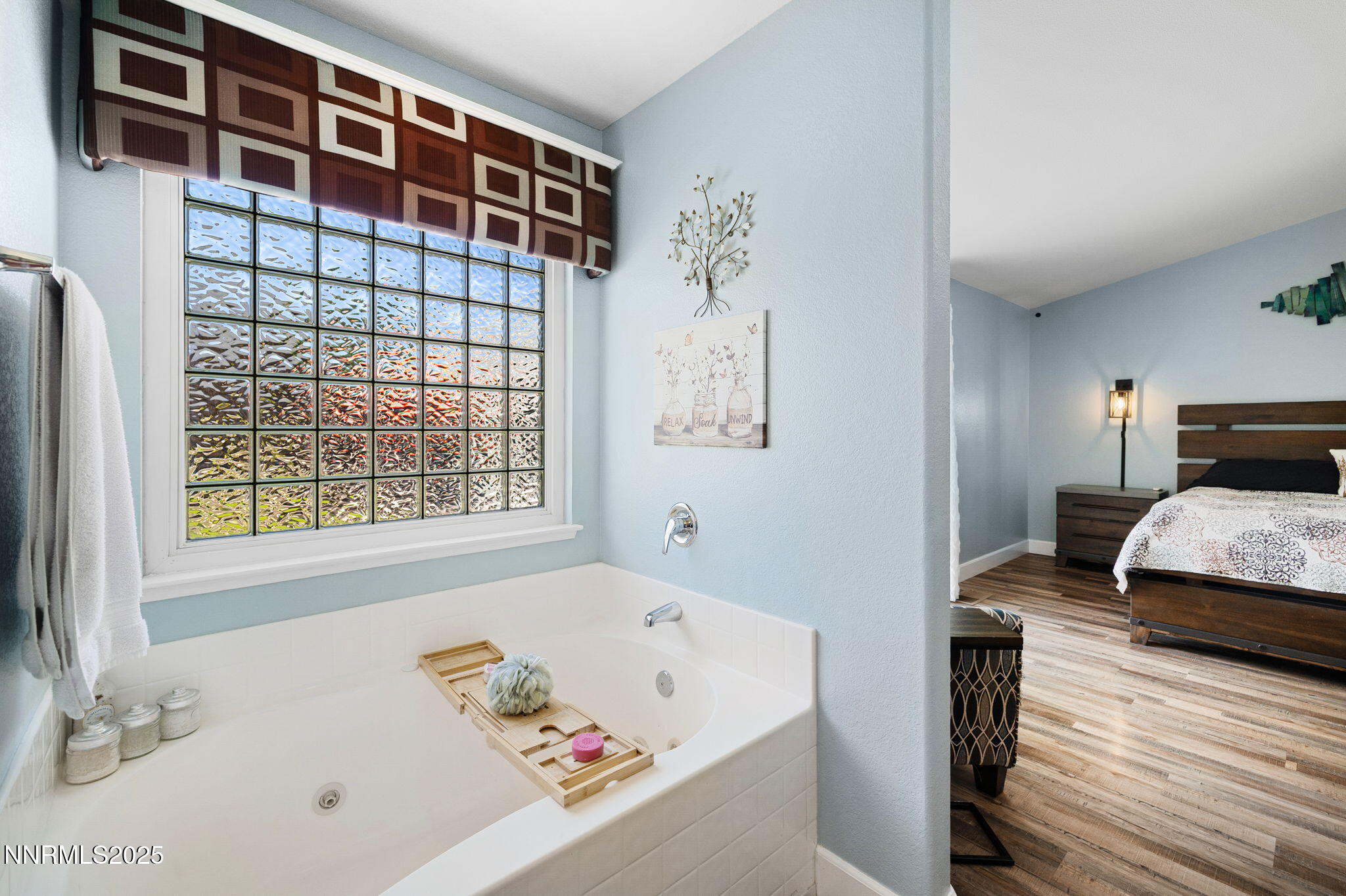 1695 Talking Sparrow Drive