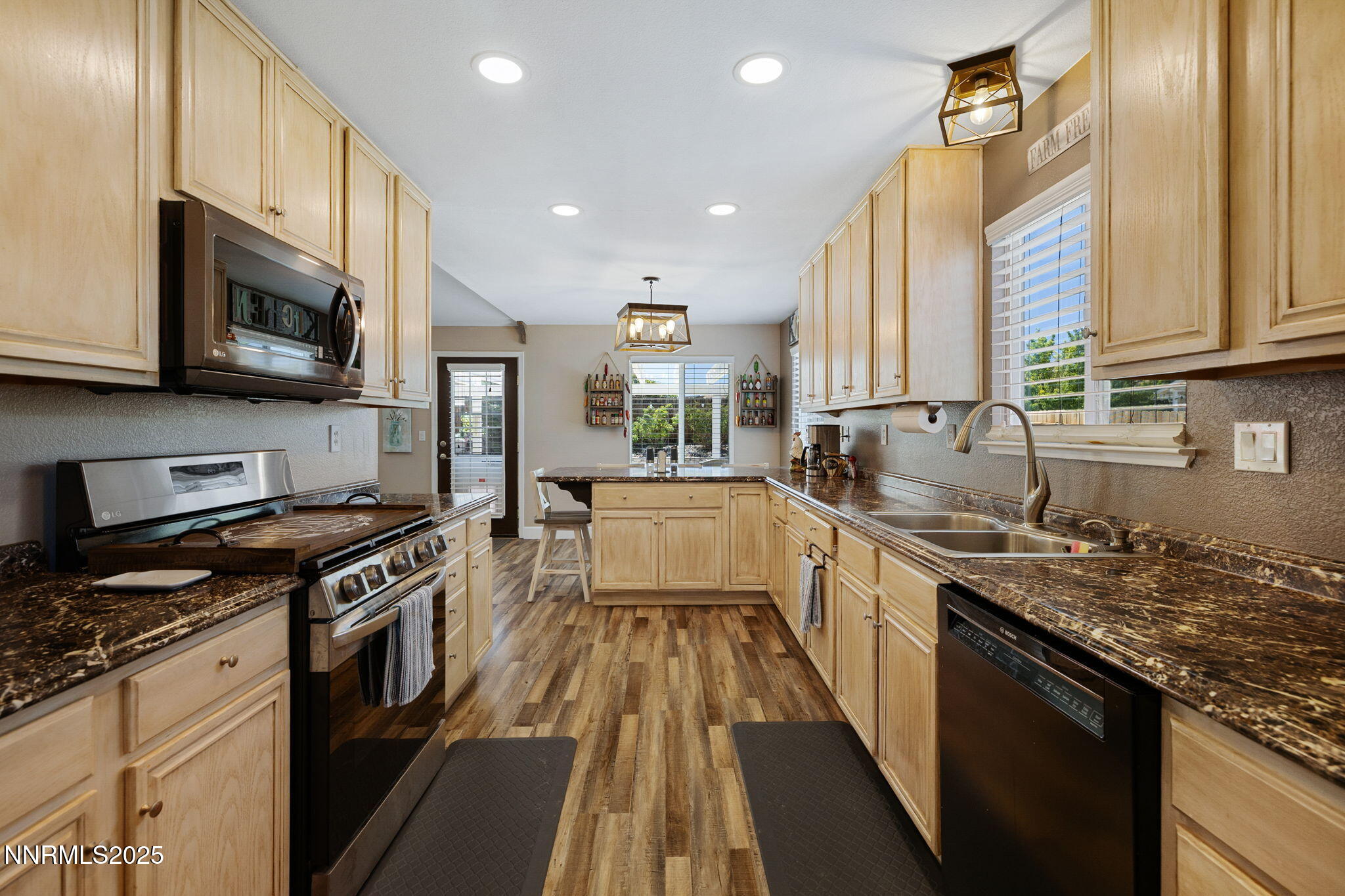 1695 Talking Sparrow Drive