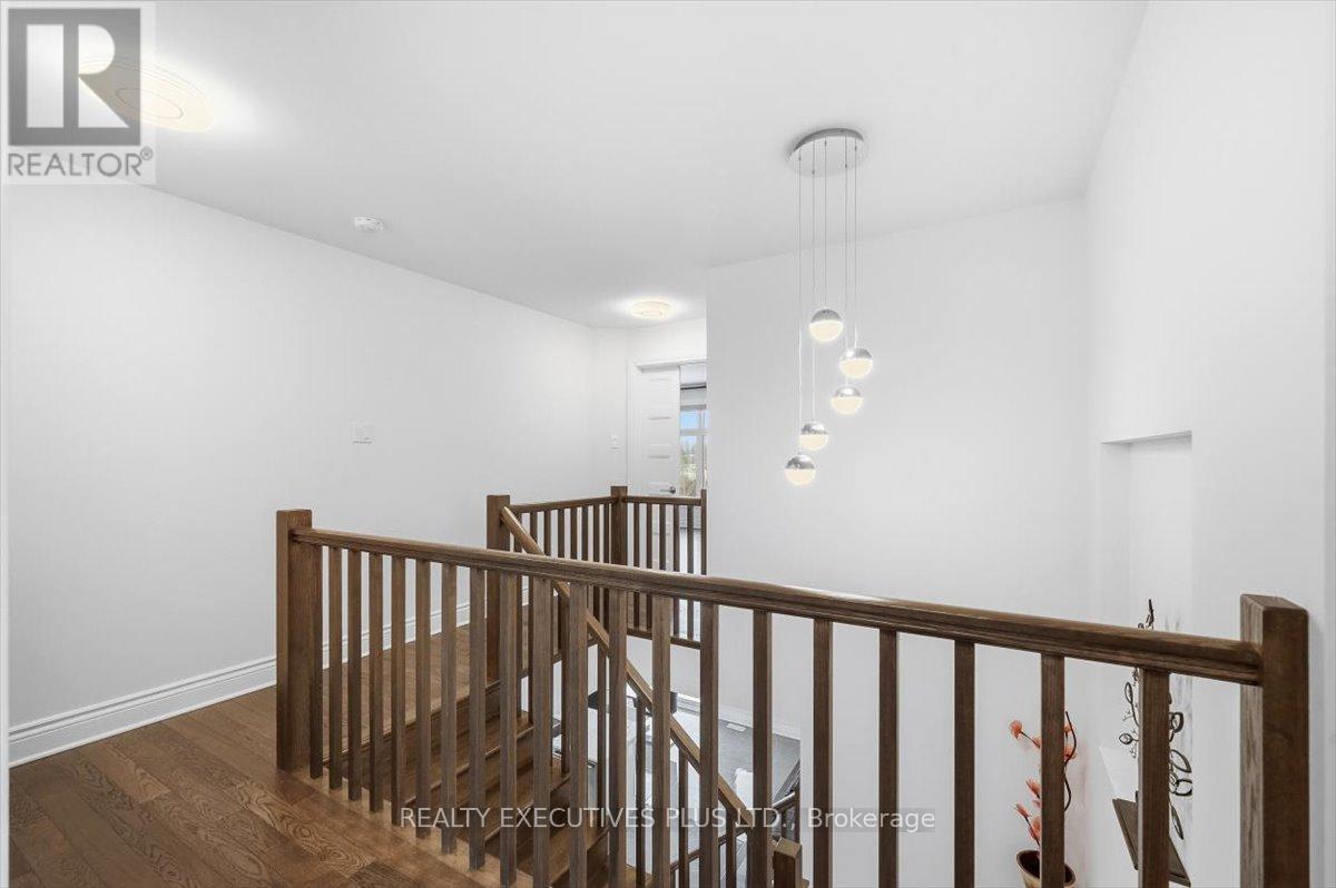 1082 DOCTEUR CORBEIL BOULEVARD