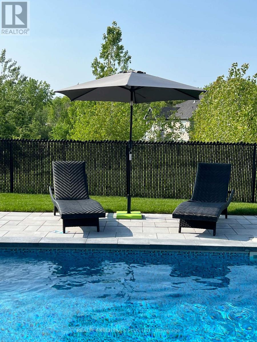 1082 DOCTEUR CORBEIL BOULEVARD