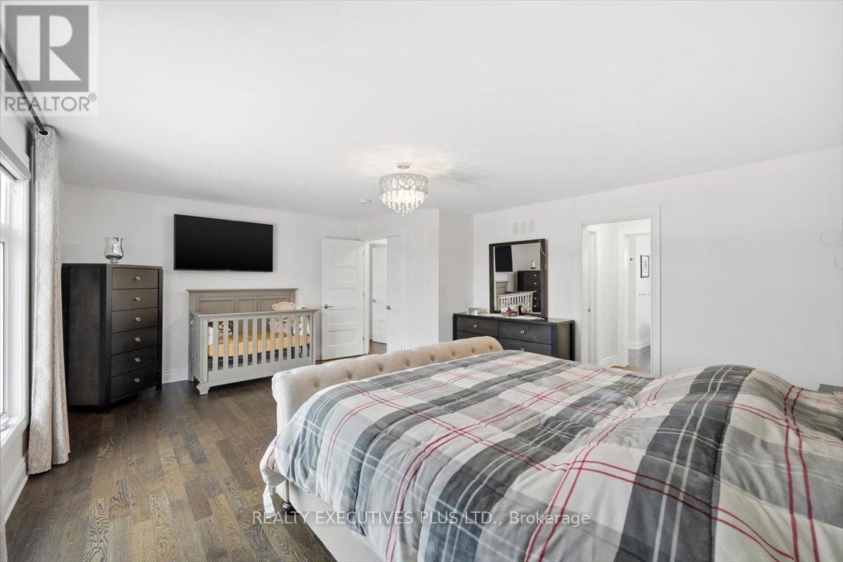 1082 DOCTEUR CORBEIL BOULEVARD