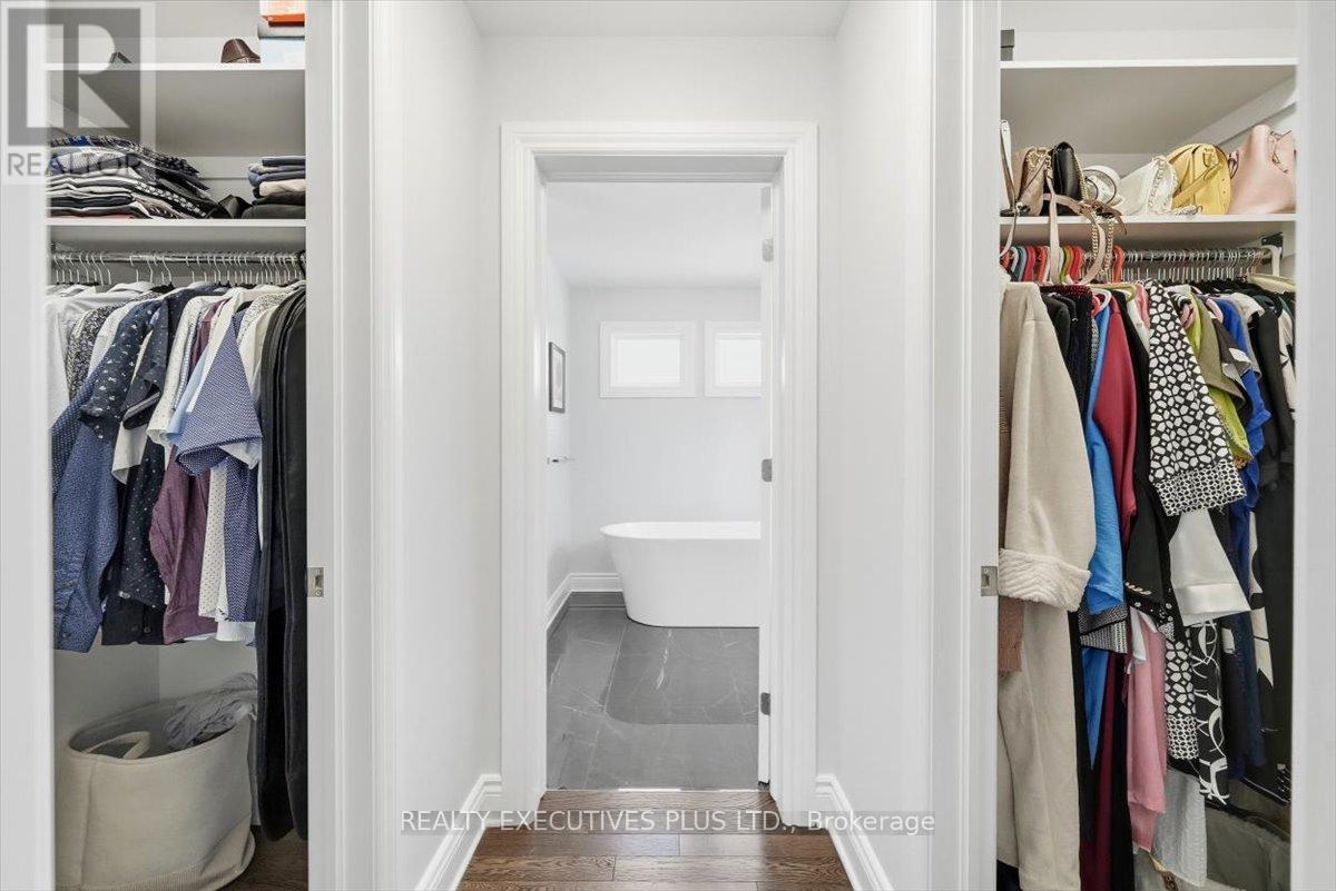 1082 DOCTEUR CORBEIL BOULEVARD