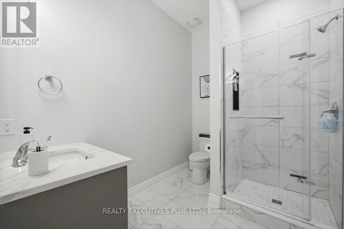 1082 DOCTEUR CORBEIL BOULEVARD