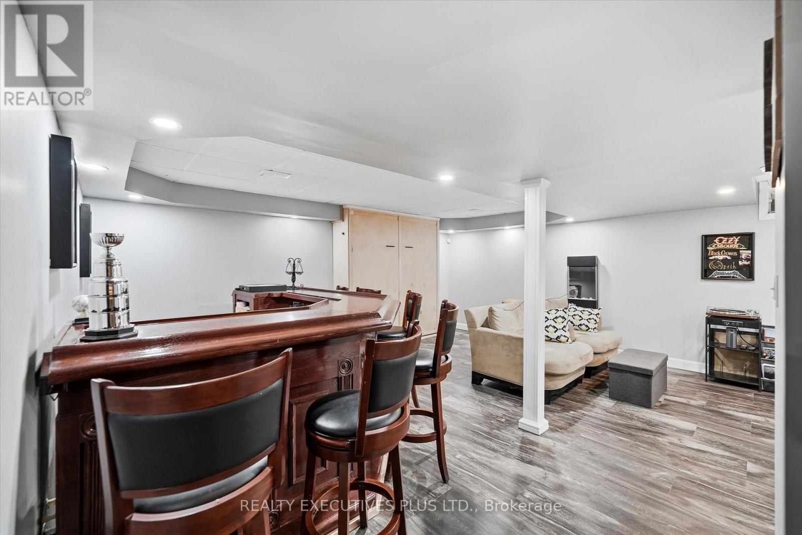 1110 TRILLIUM PLACE