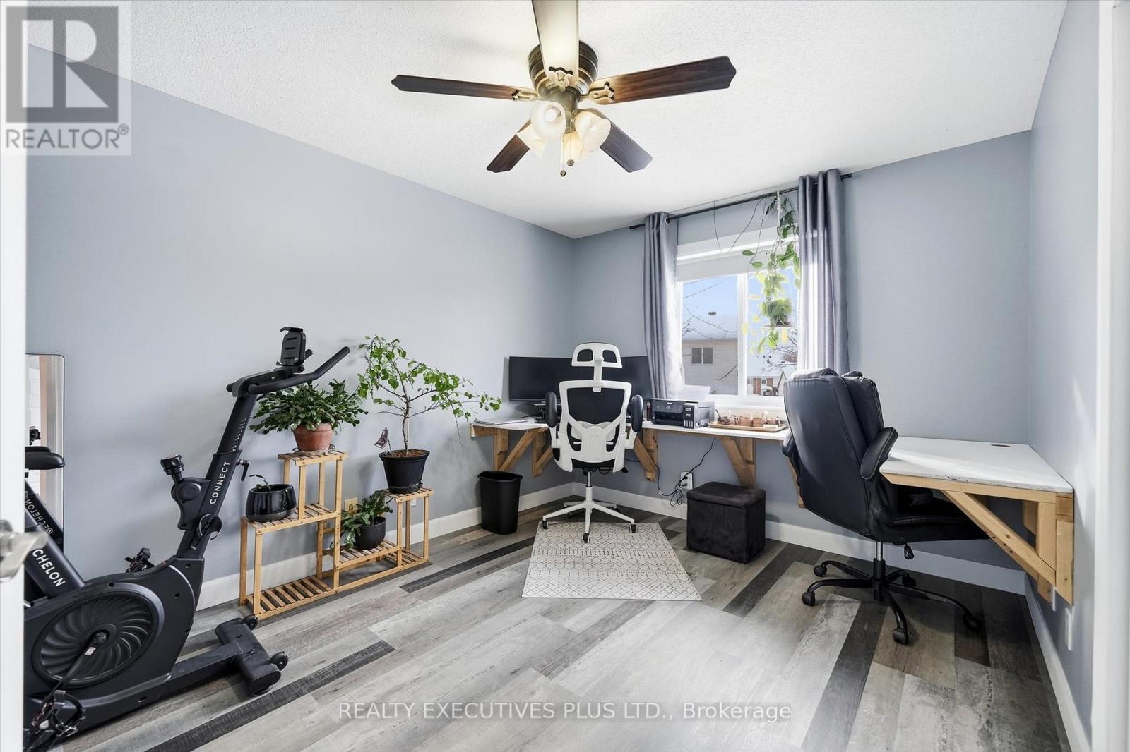 1110 TRILLIUM PLACE