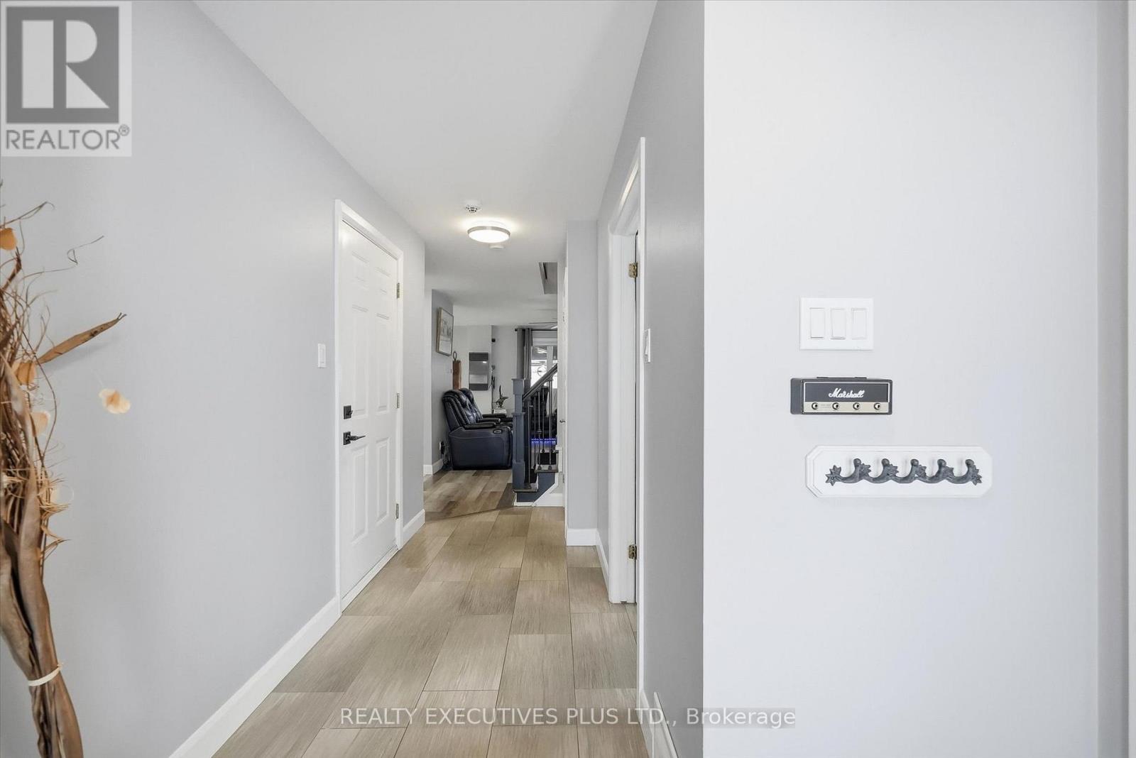 1110 TRILLIUM PLACE
