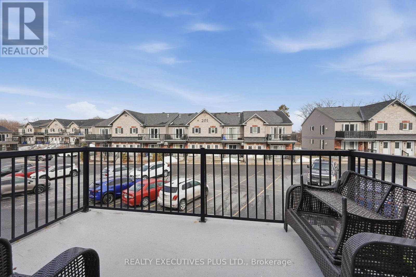 703 - 200 ELIOT STREET