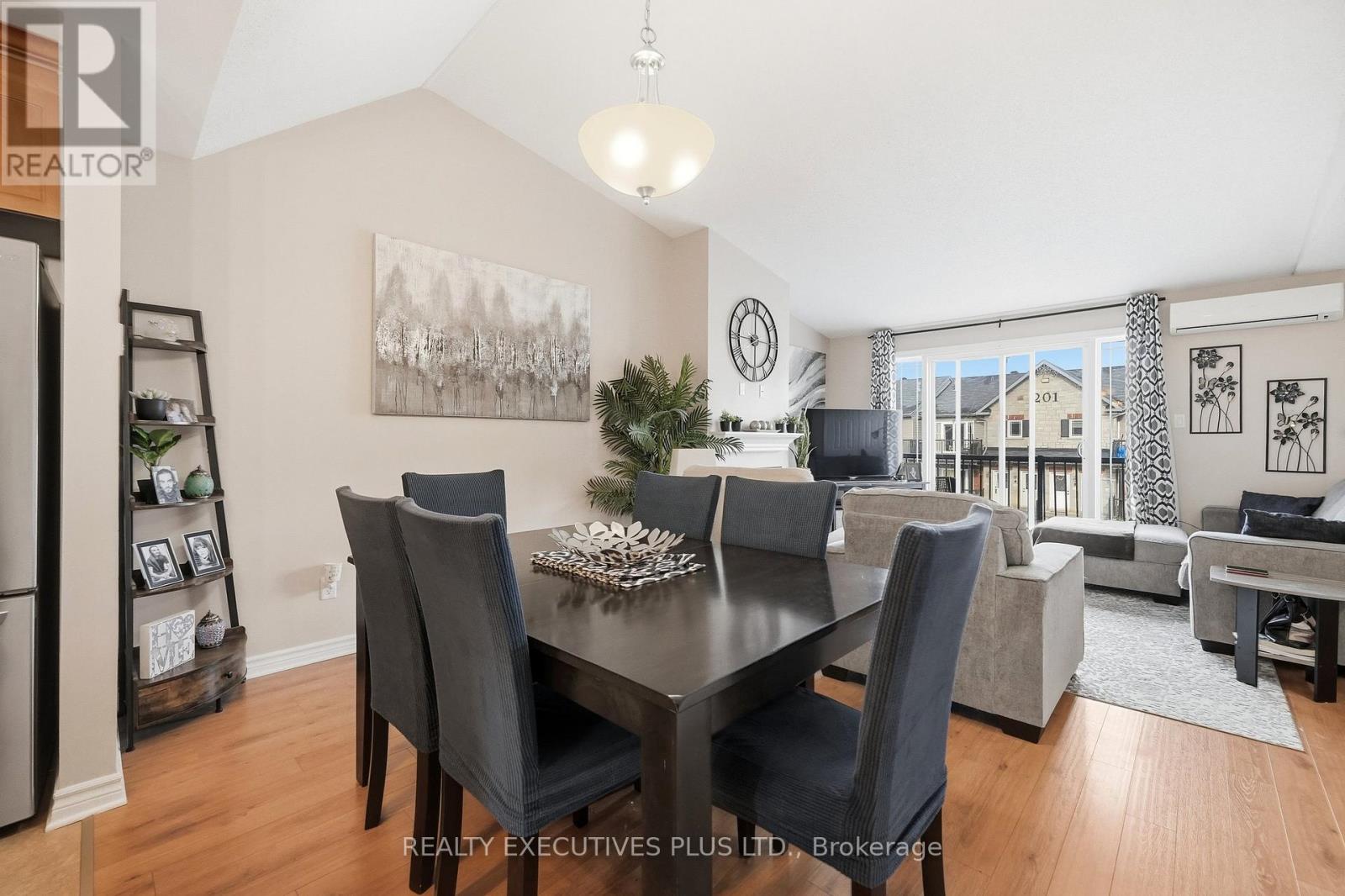 703 - 200 ELIOT STREET