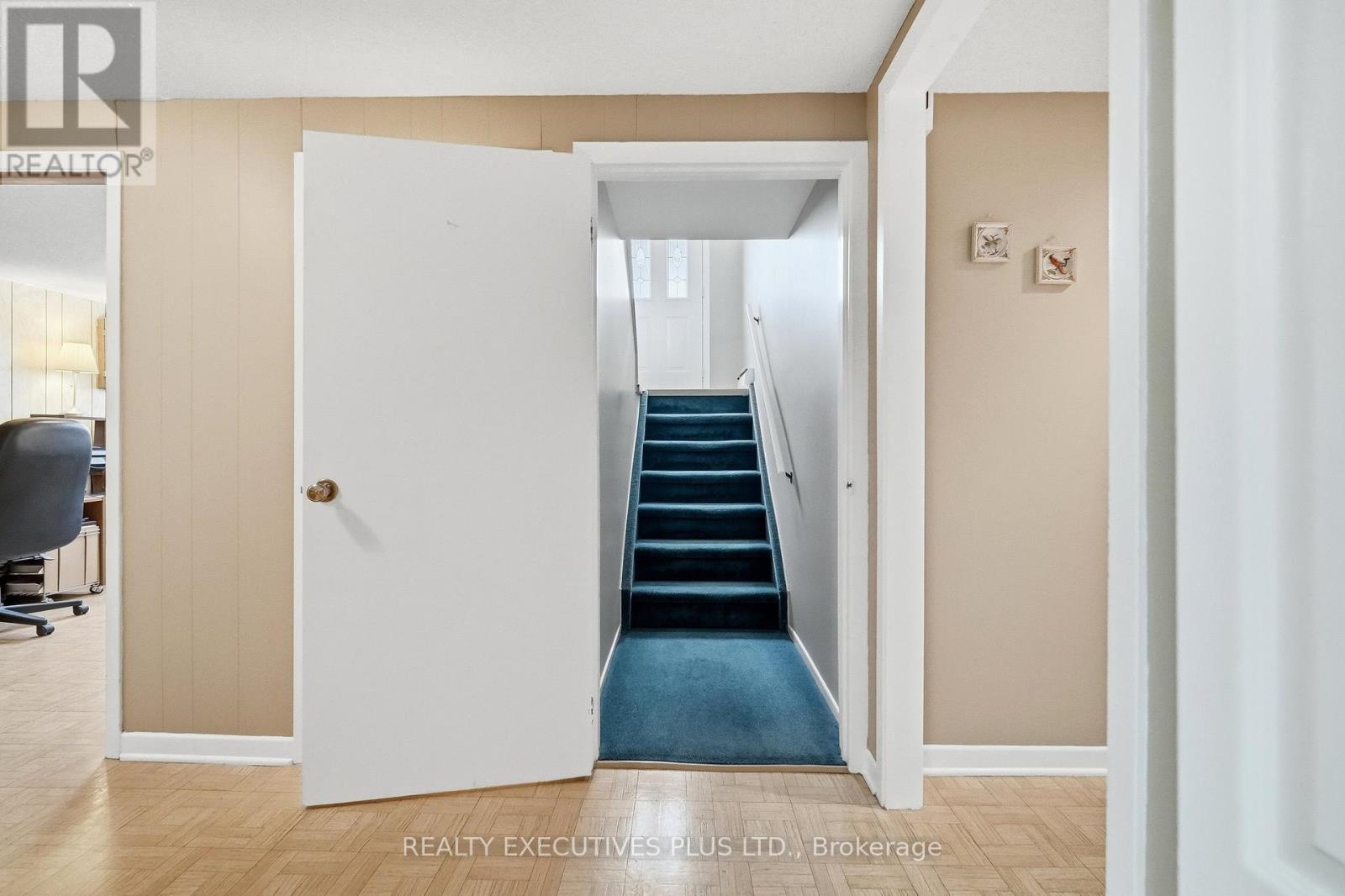 991 ST JACQUES STREET