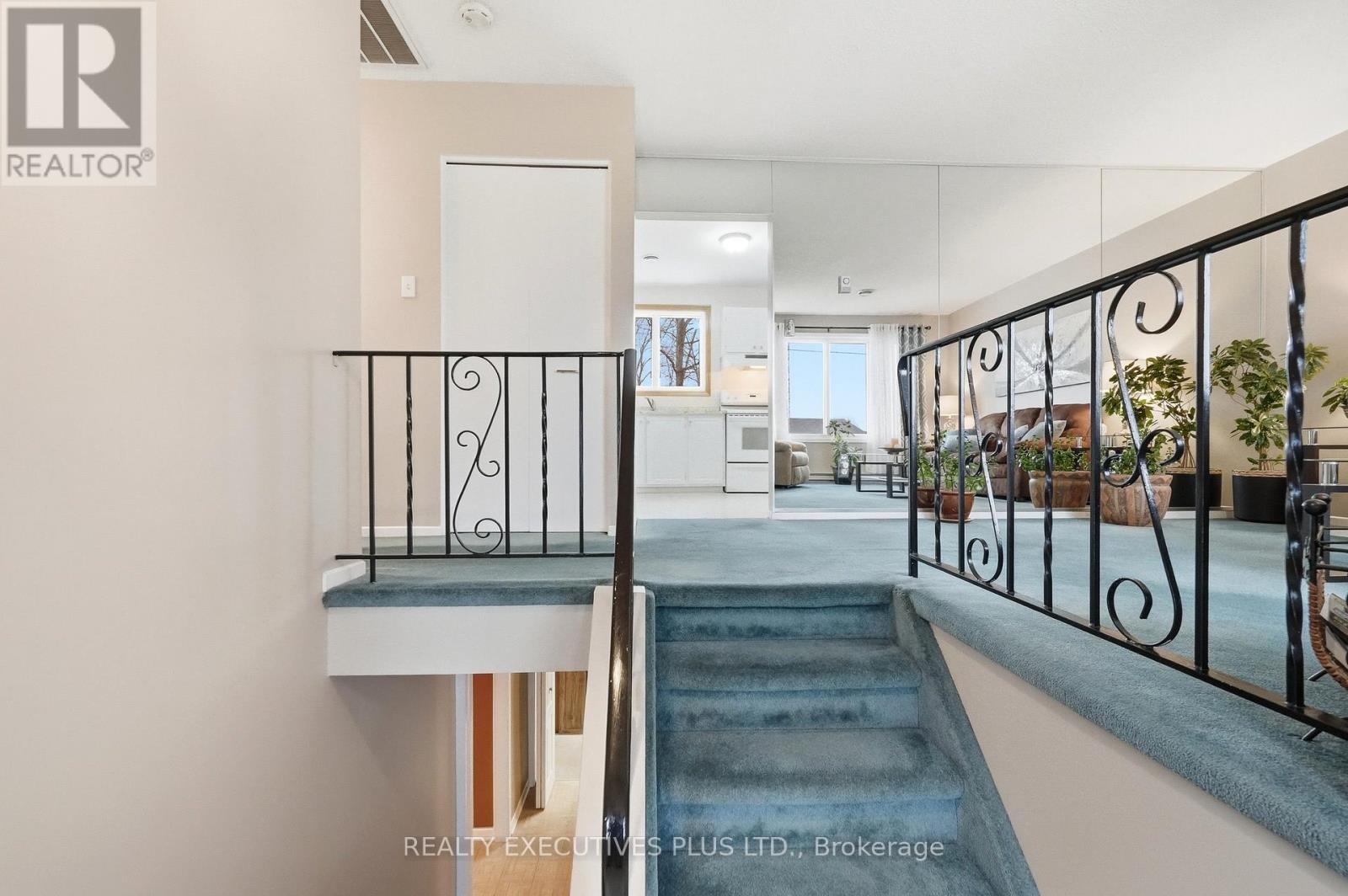 991 ST JACQUES STREET