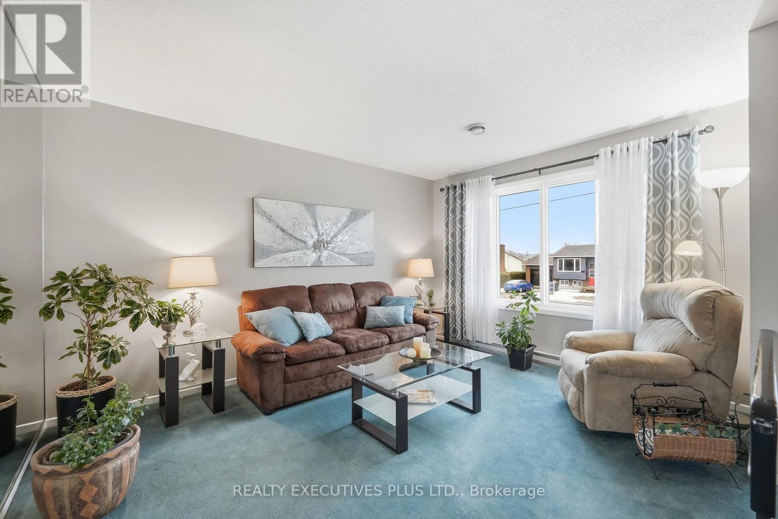 991 ST JACQUES STREET